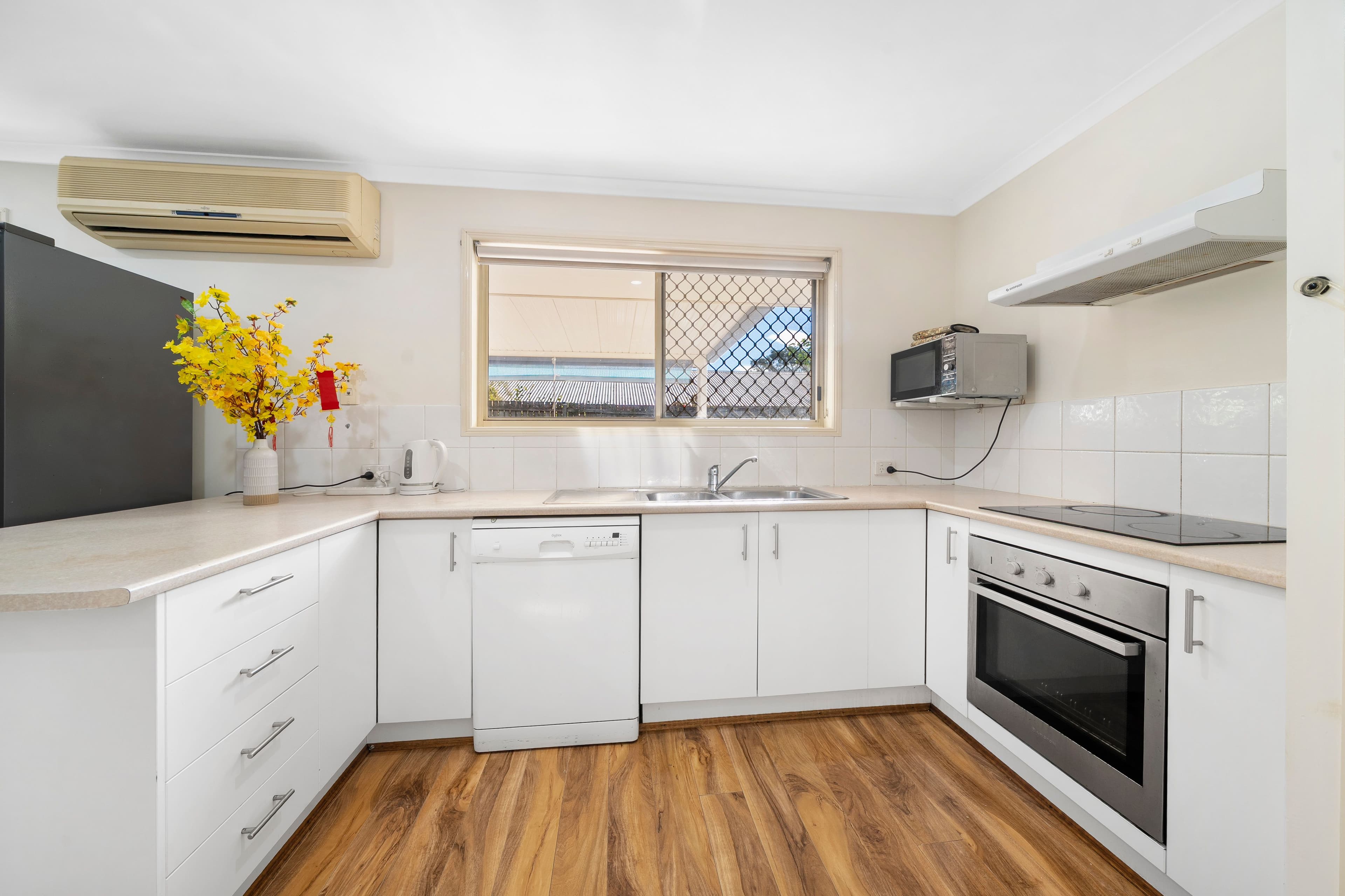12 Bunbury Street, Murrumba Downs QLD 4503, Murrumba Downs - Thumbnail 7