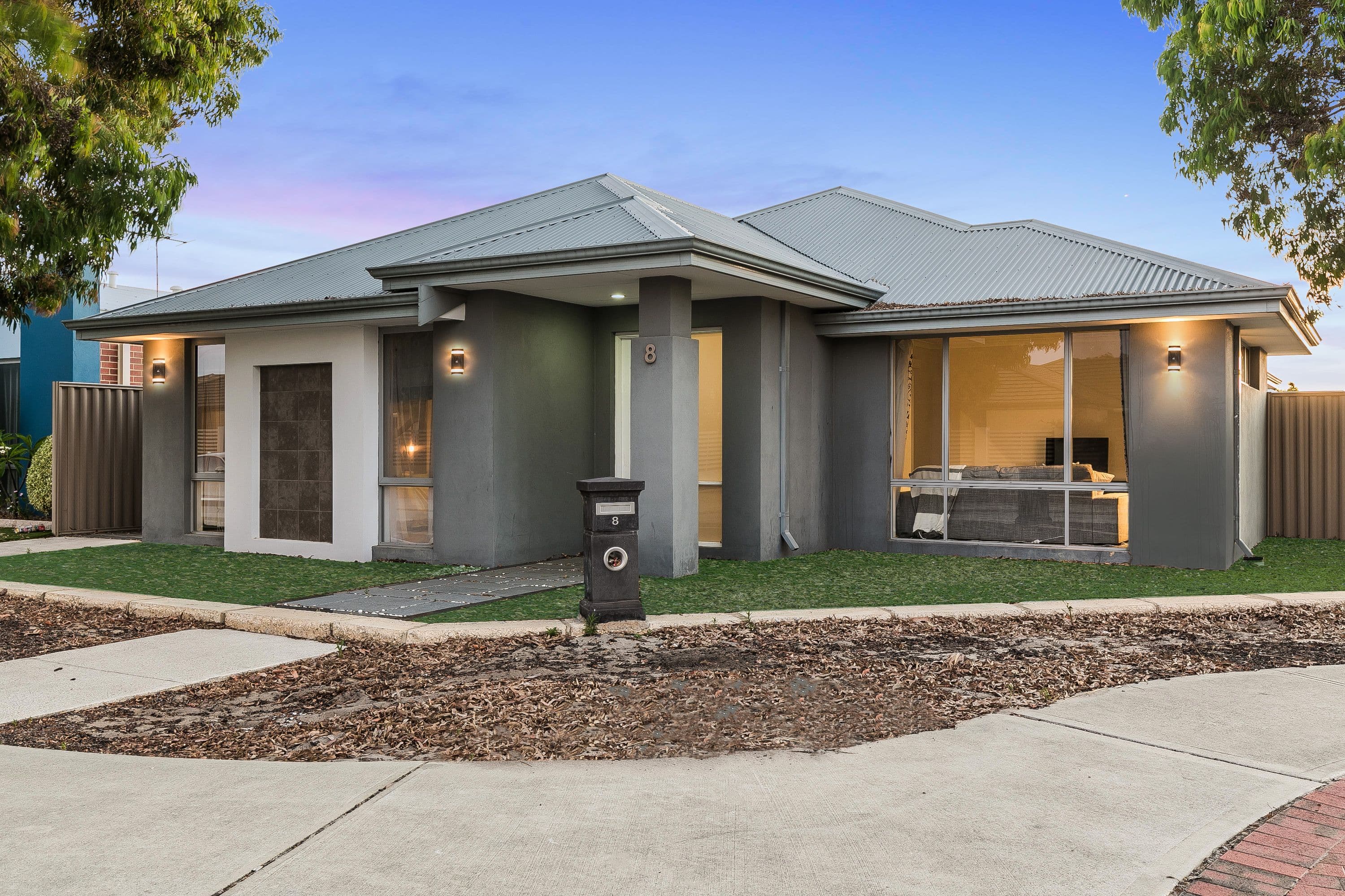 8 Parnell Way, Canning Vale WA 6155, Canning Vale - Image 1