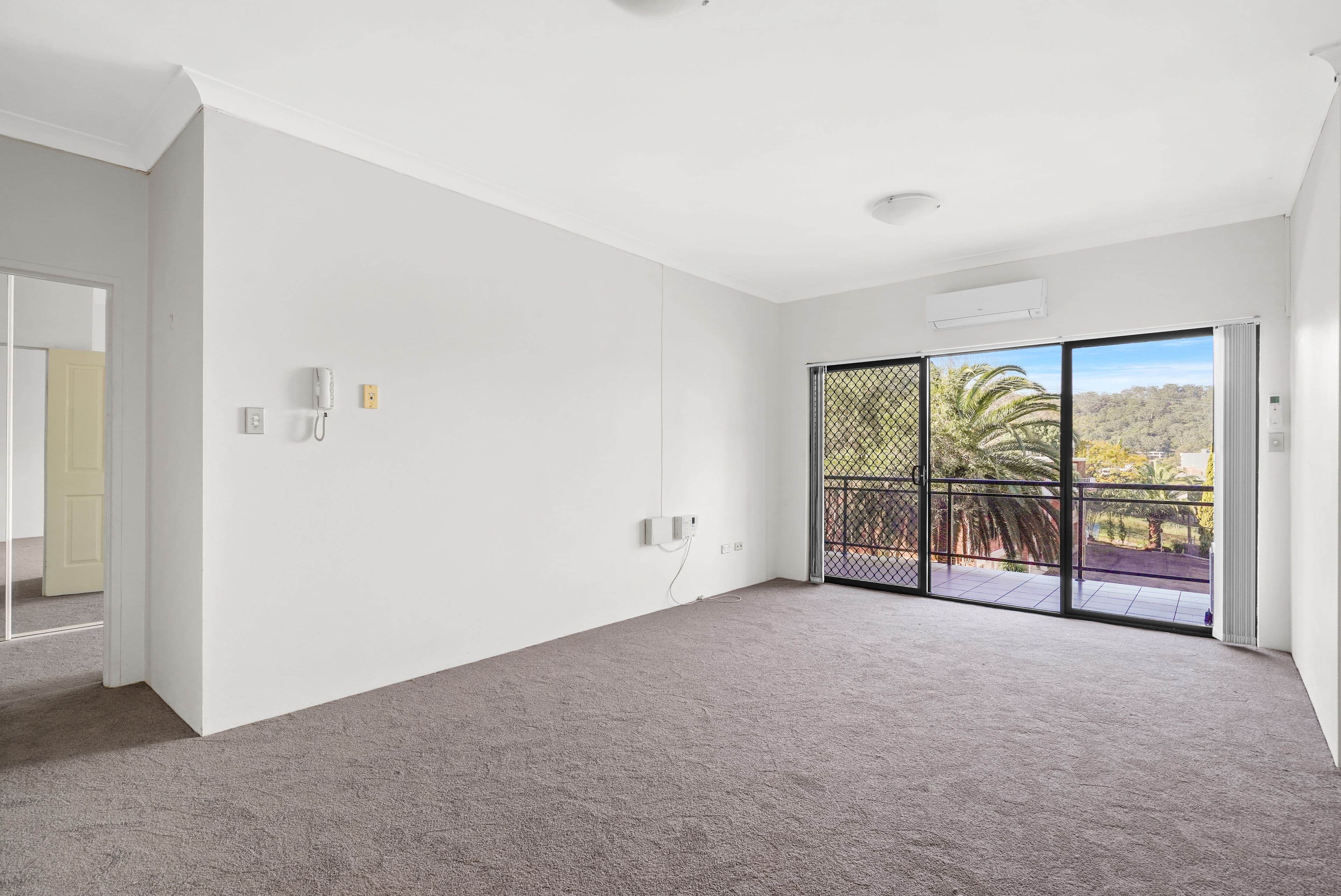 61 Donnison Street West, Gosford NSW 2250, Gosford - Thumbnail 2