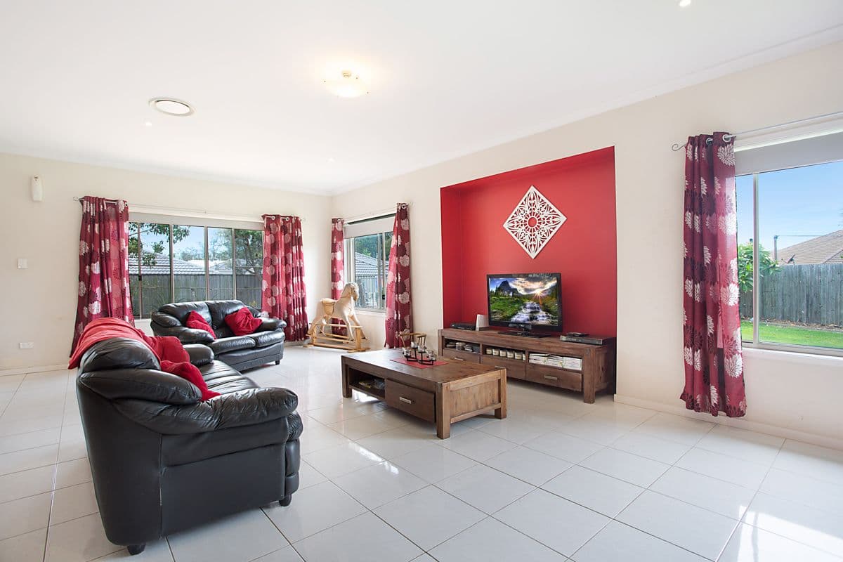 8 Kangaroo Street, North Lakes QLD 4509, North Lakes - Thumbnail 3