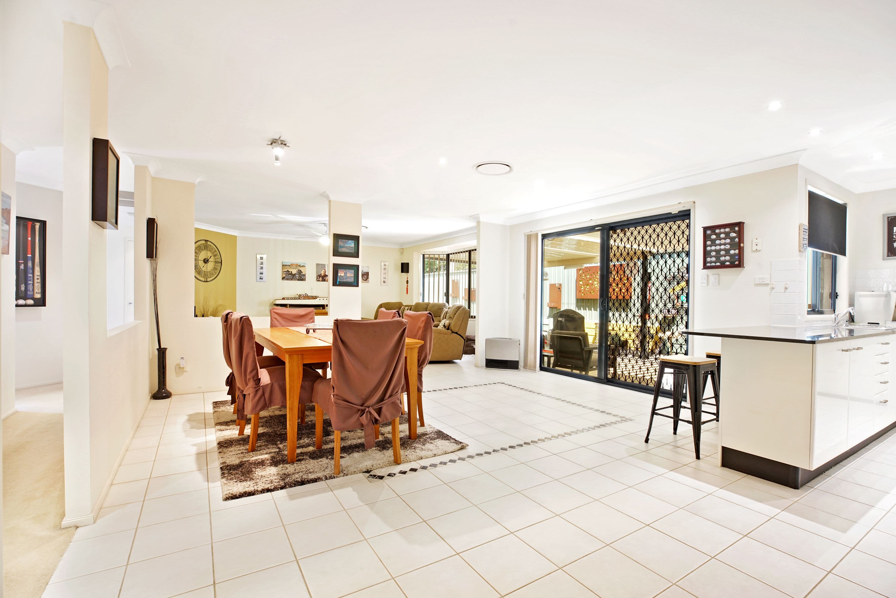 16 Kingsfield Avenue, Glenmore Park - Thumbnail 3