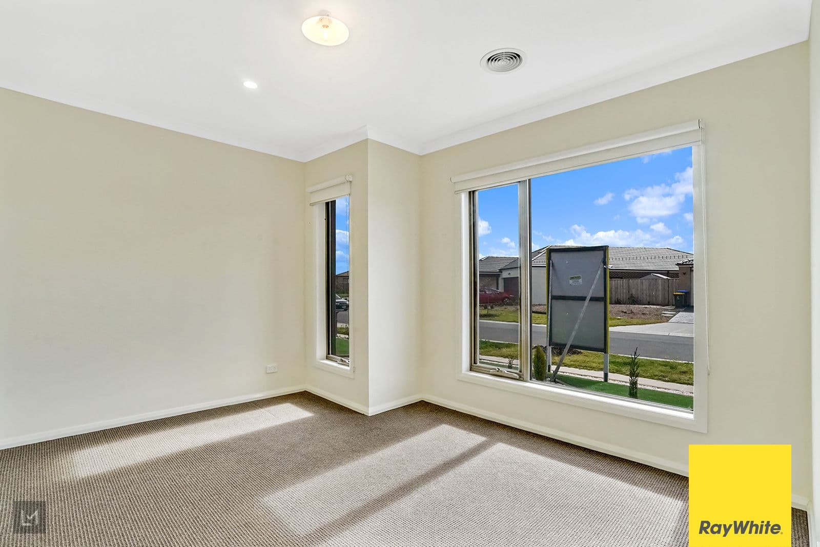36 ESTHER Street, Truganina VIC 3029, Truganina - Thumbnail 6