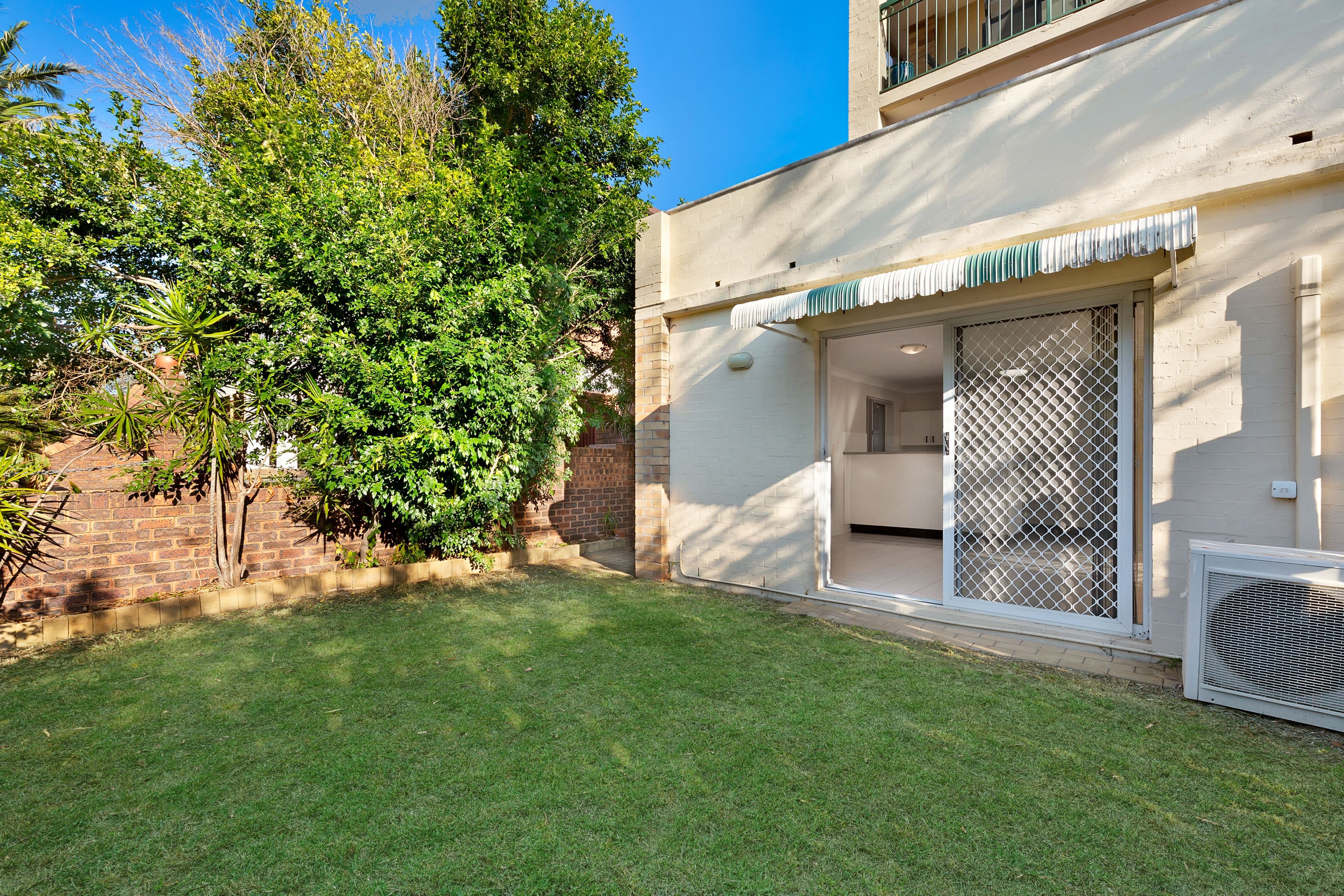 1 Gray Road, West End QLD 4101, West End - Thumbnail 3