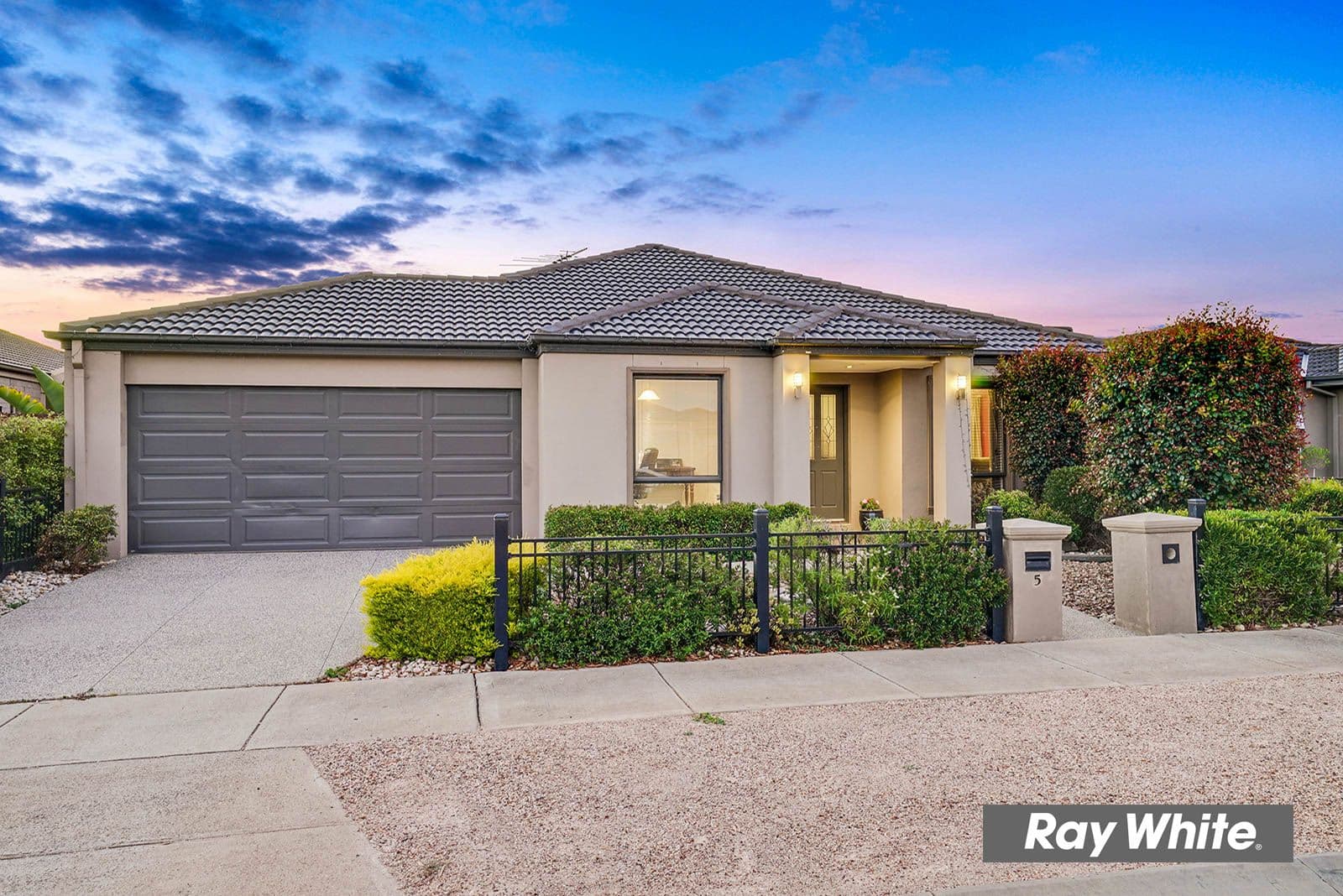 5 Fairlane Court, Tarneit VIC 3029, Tarneit - Thumbnail 2