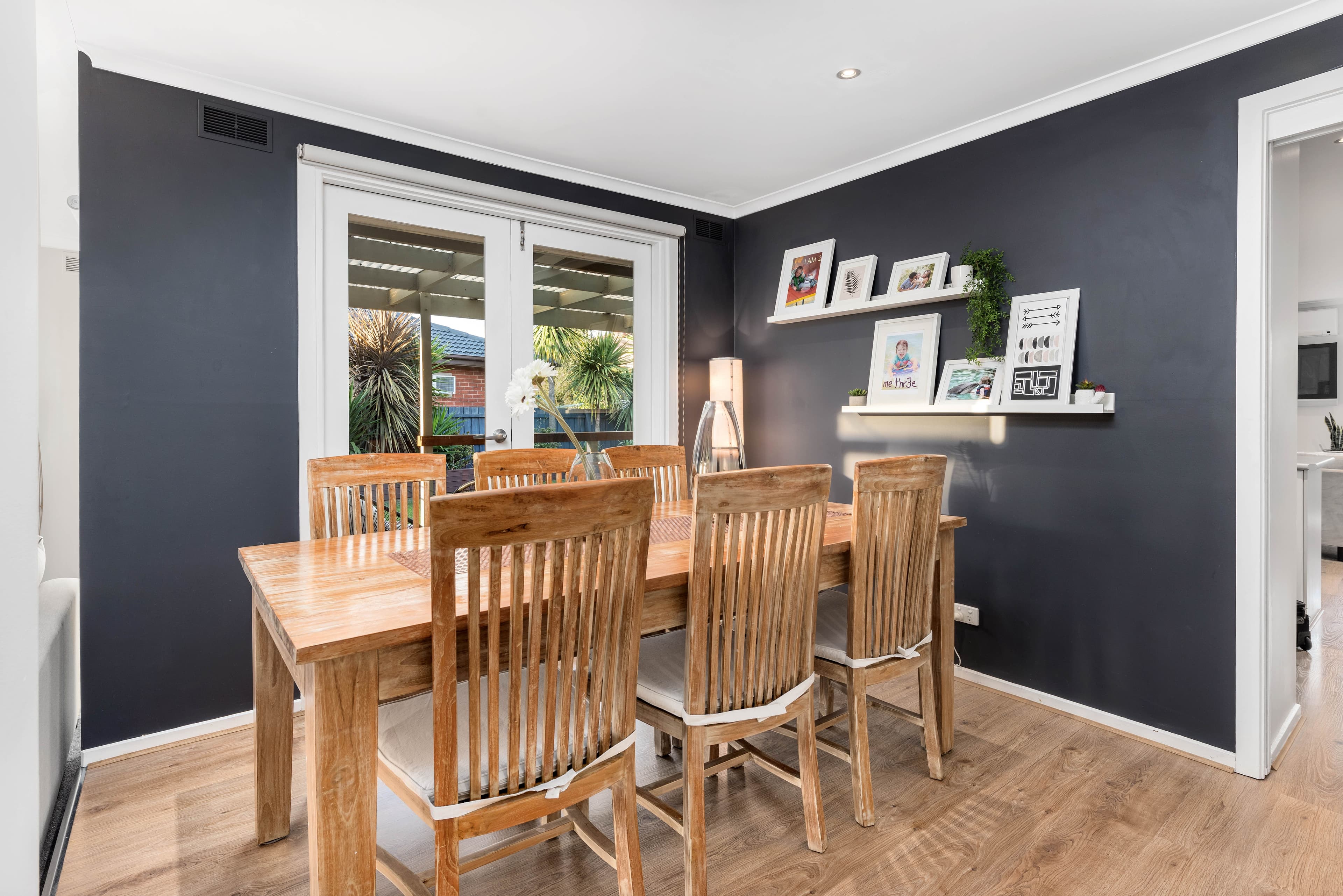 10 Penrith Crescent, Bundoora VIC 3083, Bundoora - Thumbnail 3