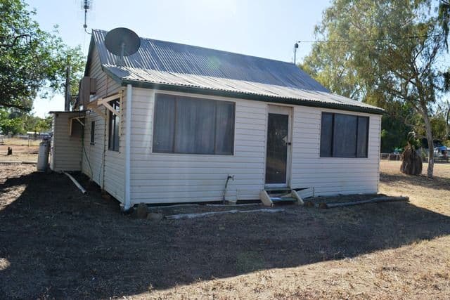 11 Ivy Street, Blackall QLD 4472, Blackall - Image 1