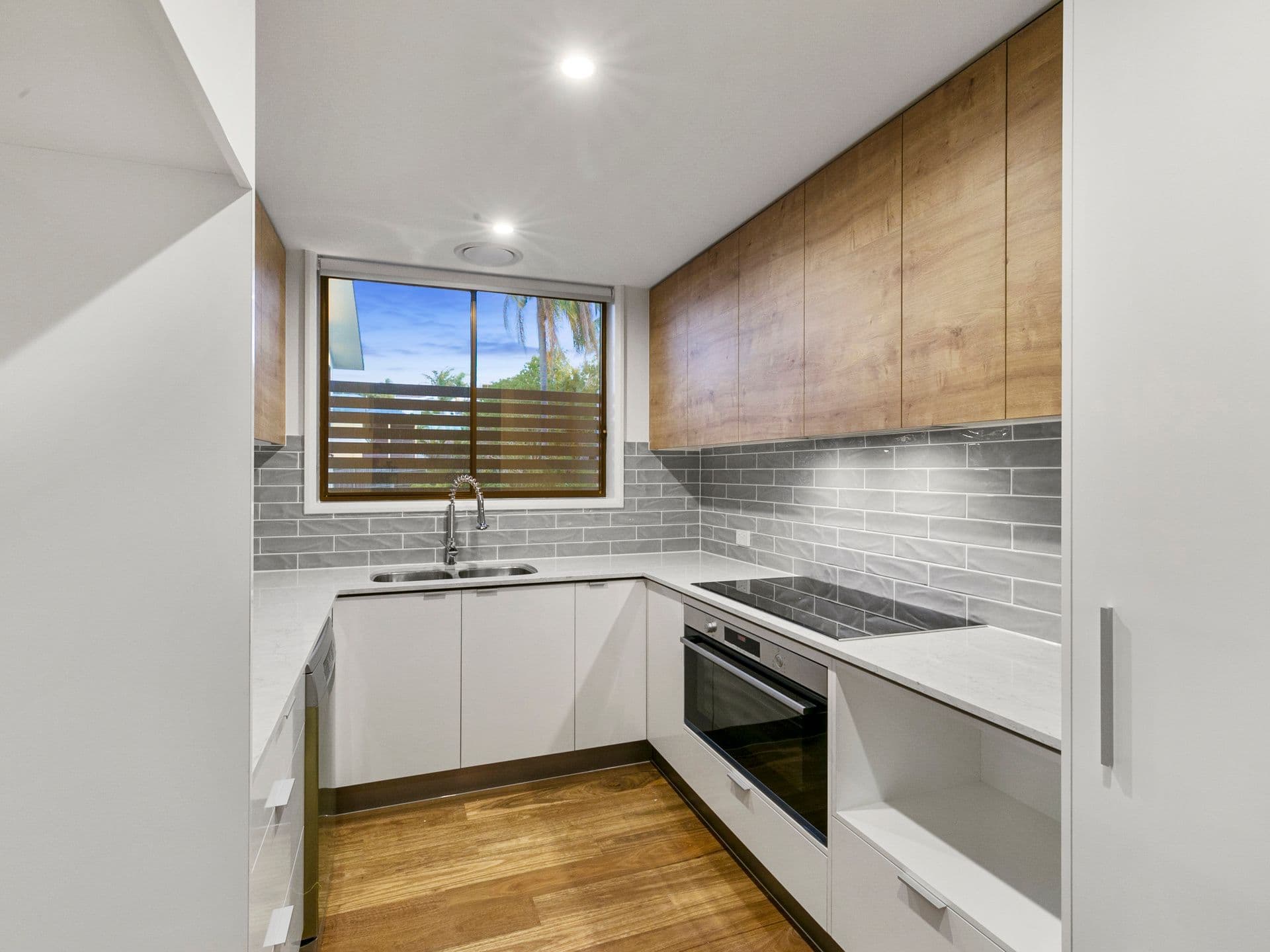 67 Tarana Street, Camp Hill QLD 4152, Camp Hill - Thumbnail 3