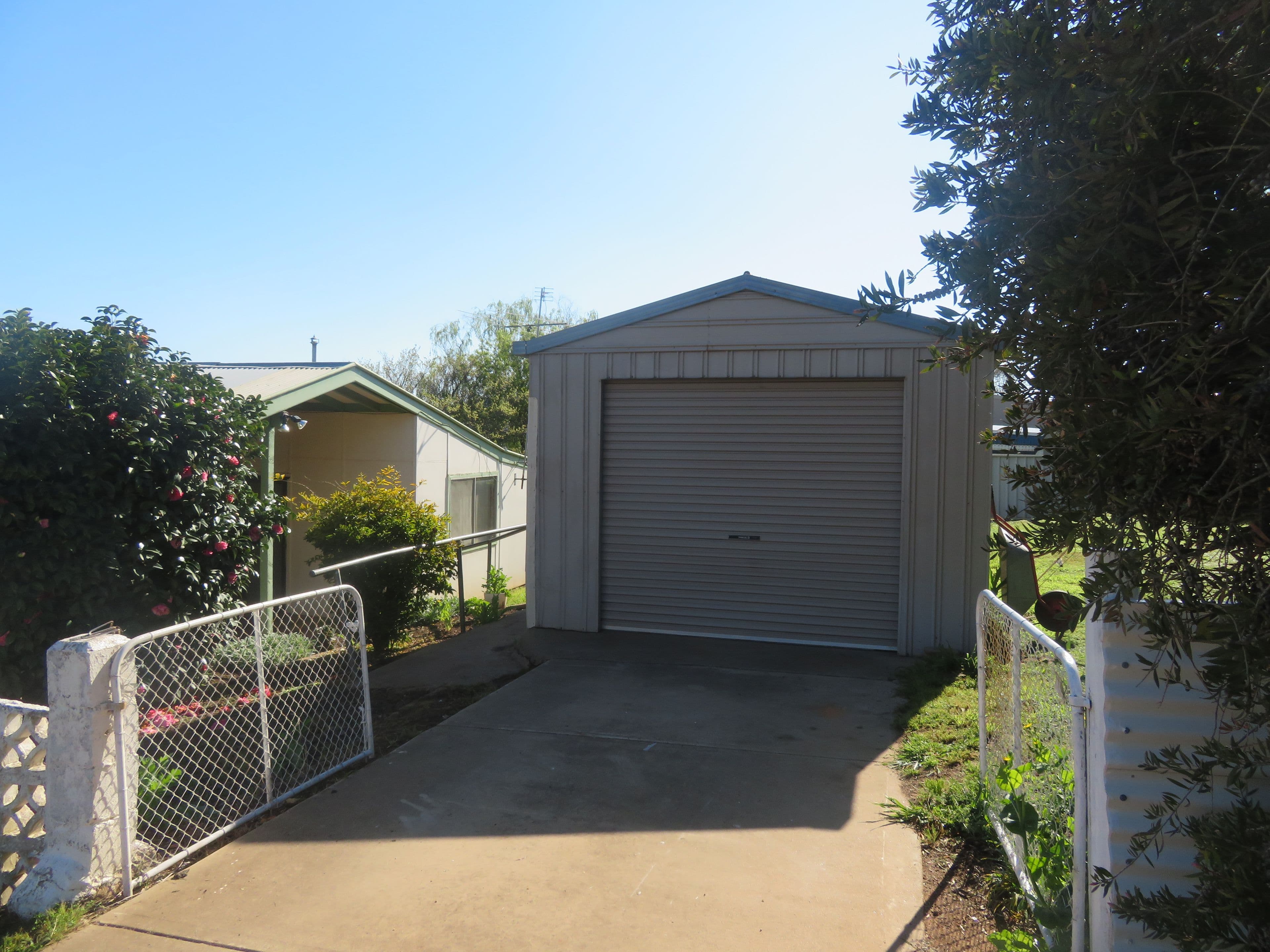 22 Luke Street, Gundagai NSW 2722, Gundagai - Thumbnail 2