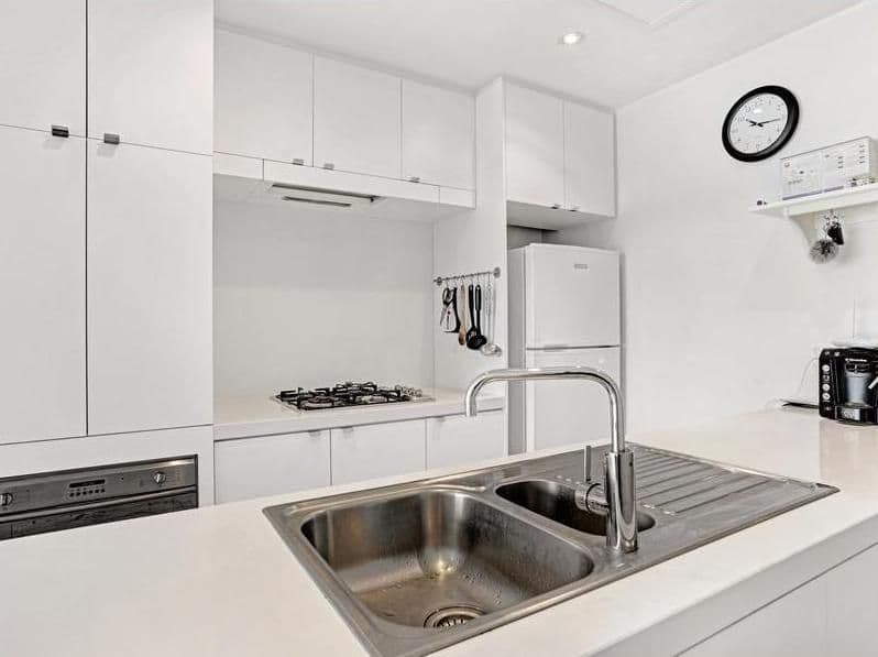 202/211 Grenfell Street, Adelaide SA 5000, Adelaide - Thumbnail 3