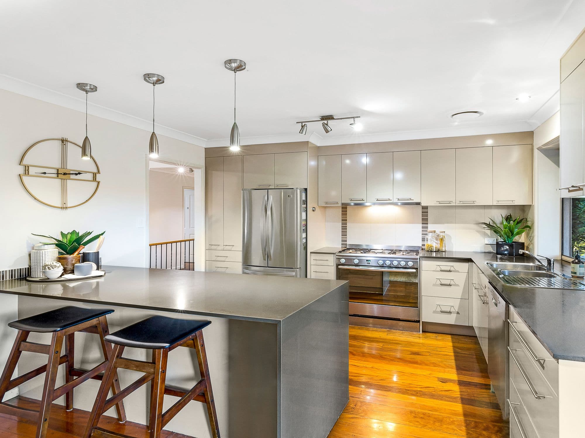45 Nagle Street, Upper Mount Gravatt QLD 4122, Upper Mount Gravatt - Thumbnail 2