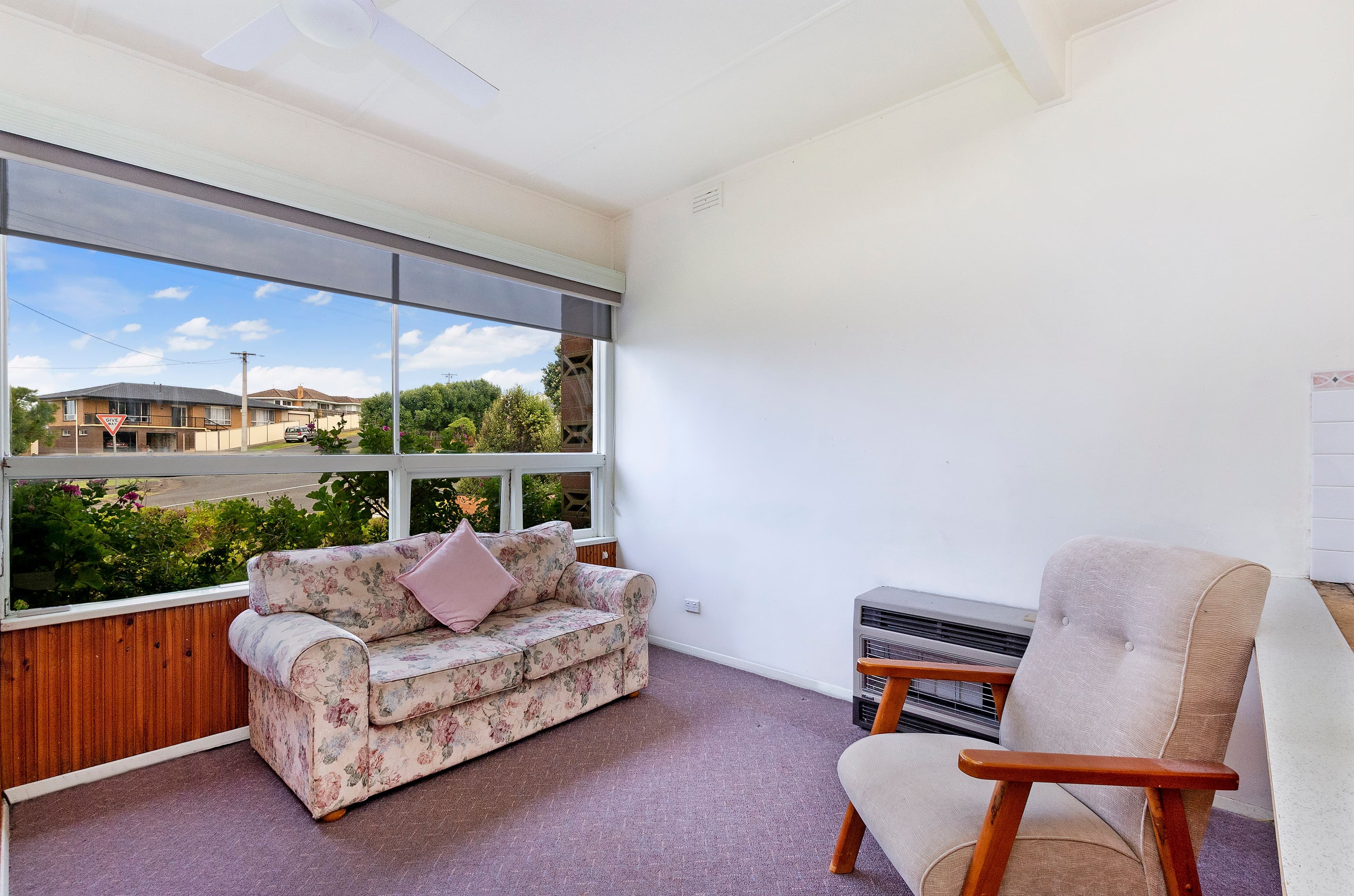 16 Gladstone Street, Warrnambool VIC 3280, Warrnambool - Thumbnail 2