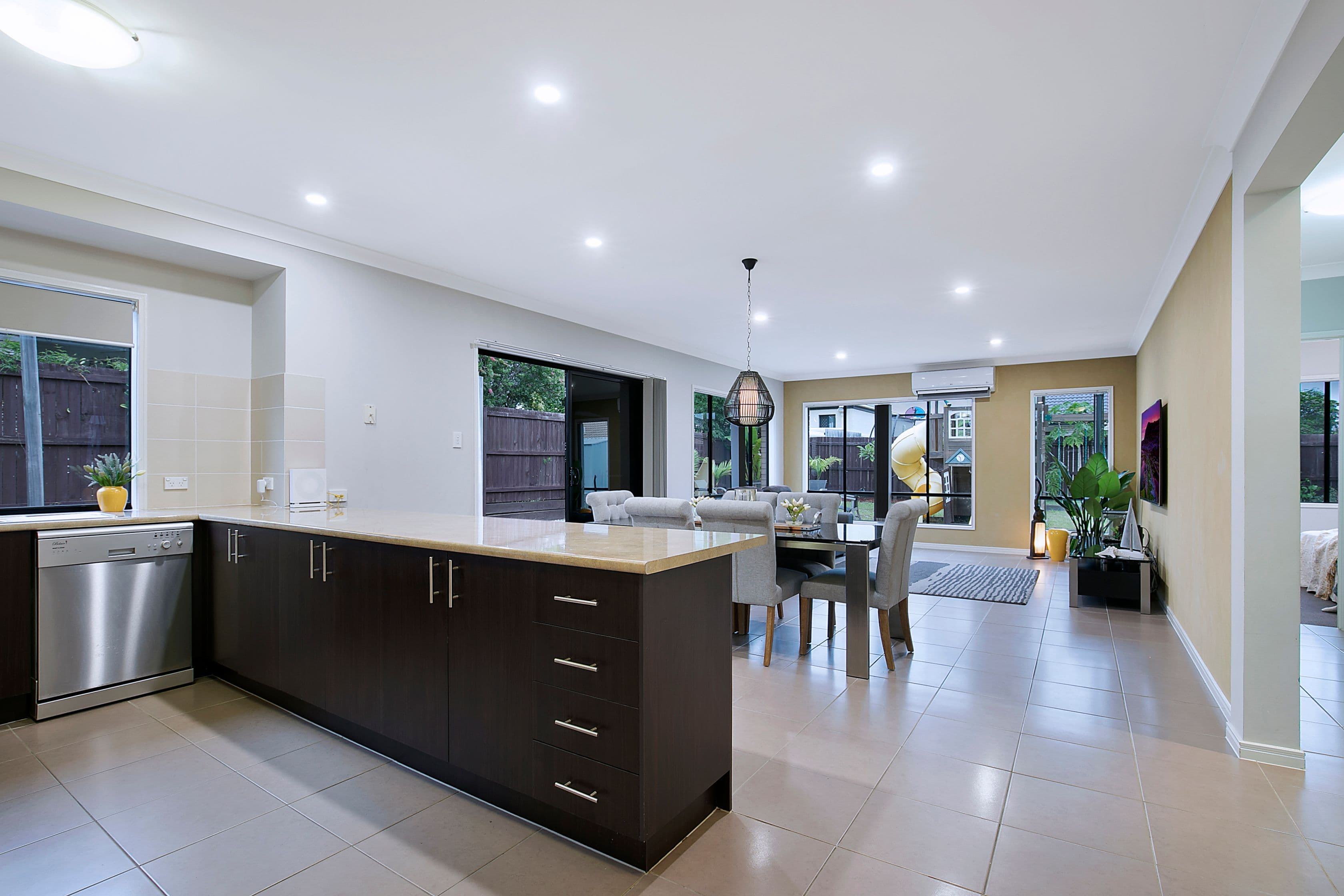 15 Langham Crescent, North Lakes QLD 4509, North Lakes - Thumbnail 4