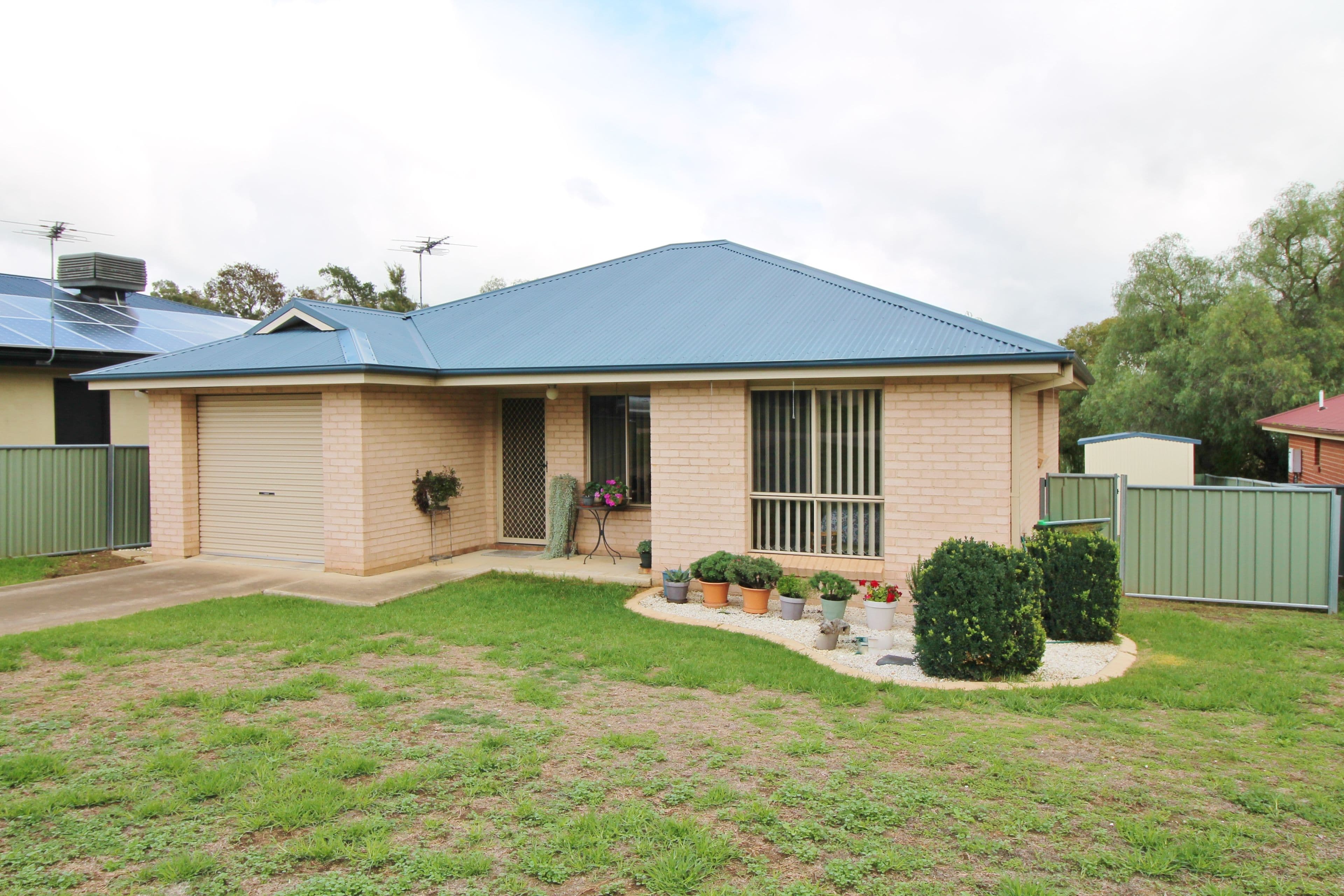 3A Miro Street, Young NSW 2594, Young - Image 1