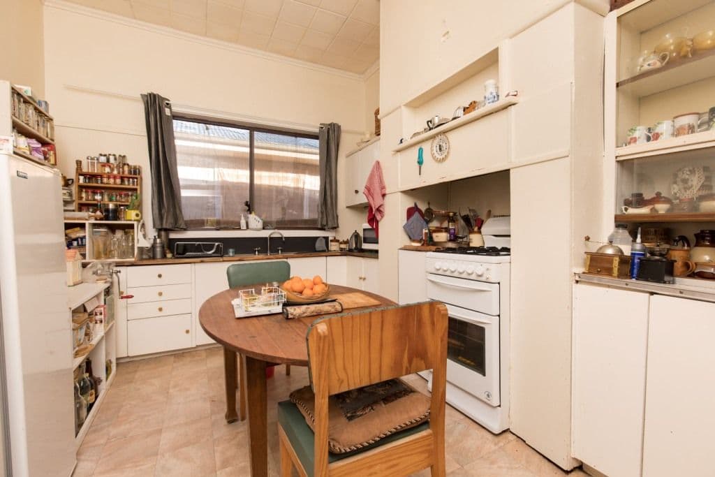 22 Tecoma Street, Red Cliffs VIC 3496, Red Cliffs - Thumbnail 3