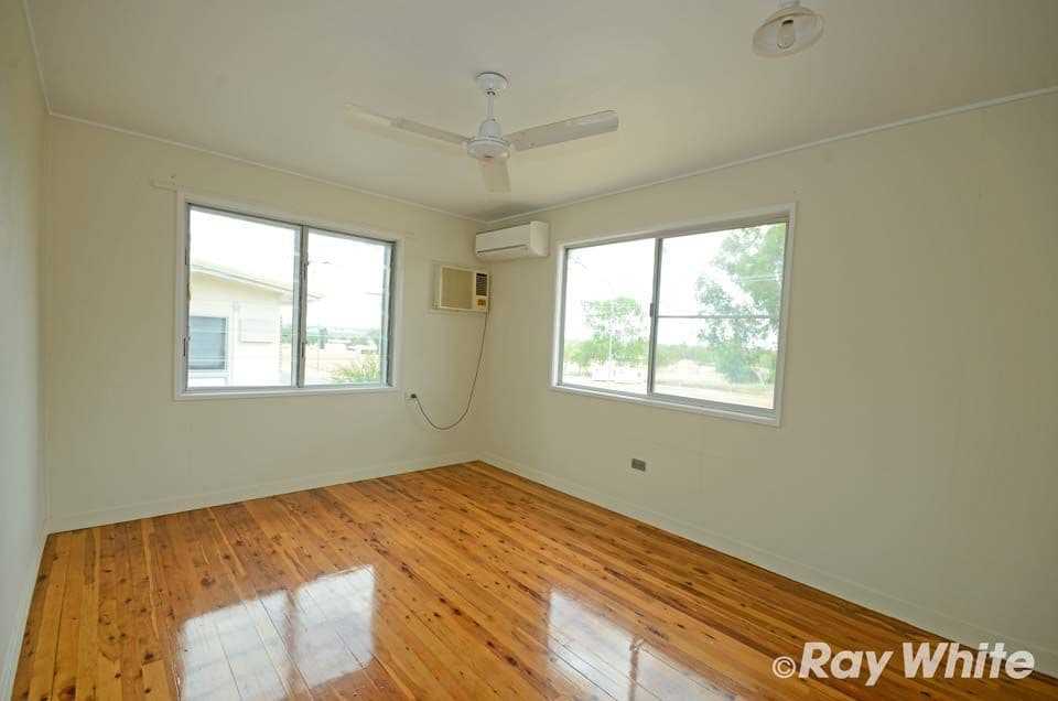 7 Auburn Street, Biloela QLD 4715, Biloela - Thumbnail 3