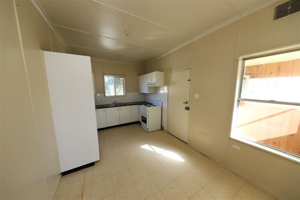 50 West Street, Gundagai NSW 2722, Gundagai - Thumbnail 6