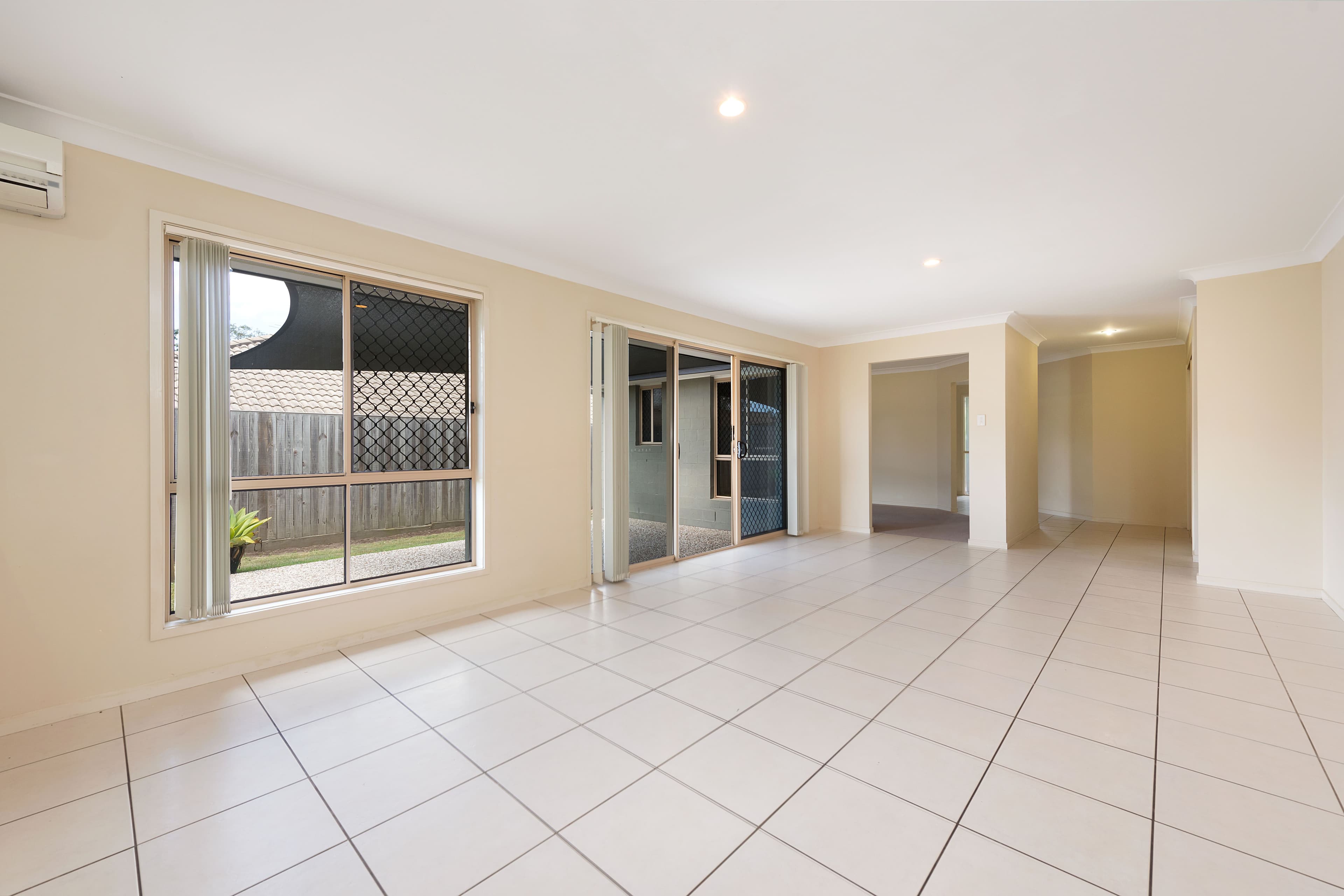 6 Rutland Street, Heritage Park QLD 4118, Heritage Park - Thumbnail 8