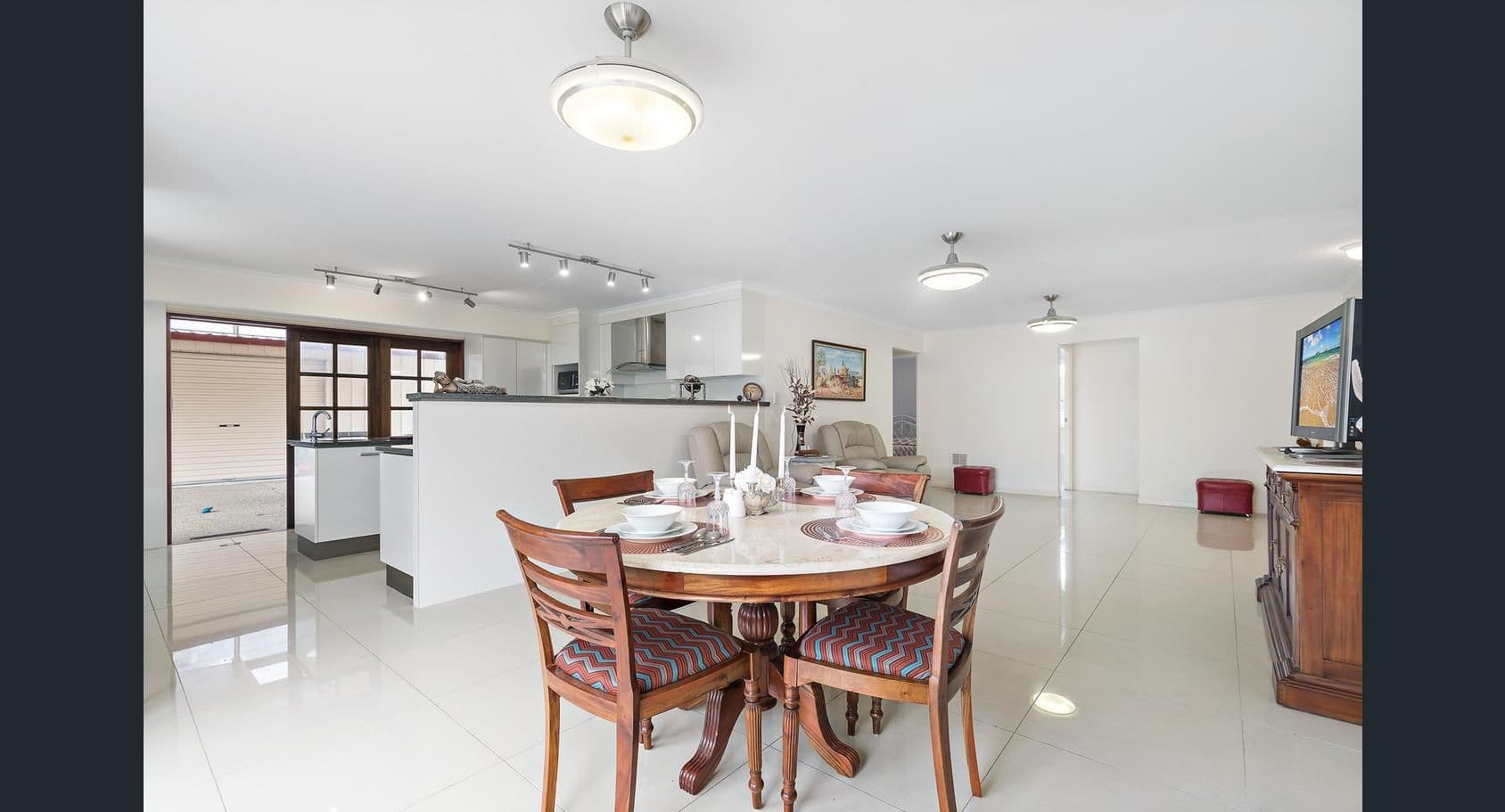 24 Headsail Drive, Banksia Beach QLD 4507, Banksia Beach - Thumbnail 2