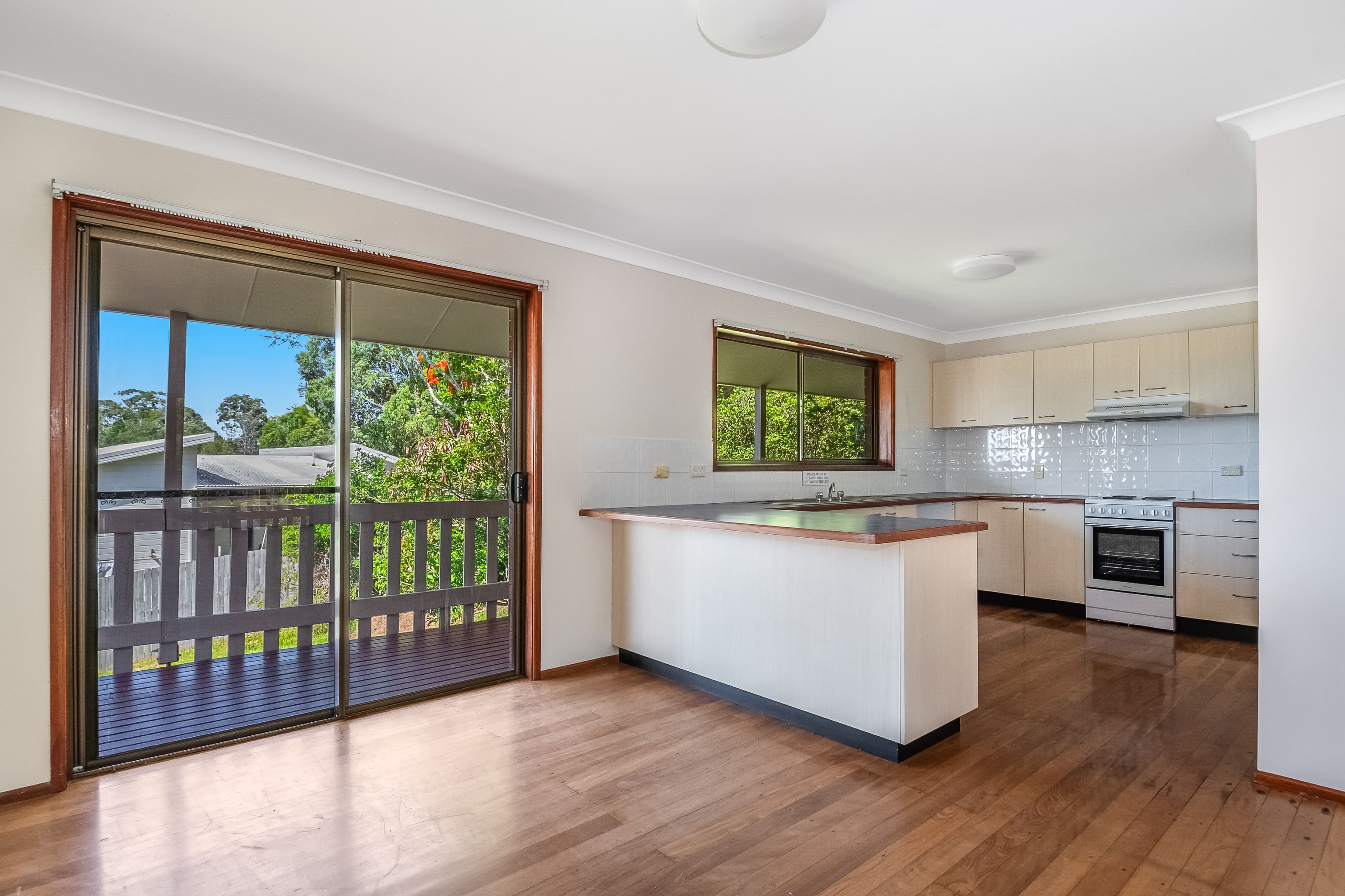 5 Yungarup Place, Ocean Shores NSW 2483, Ocean Shores - Thumbnail 5