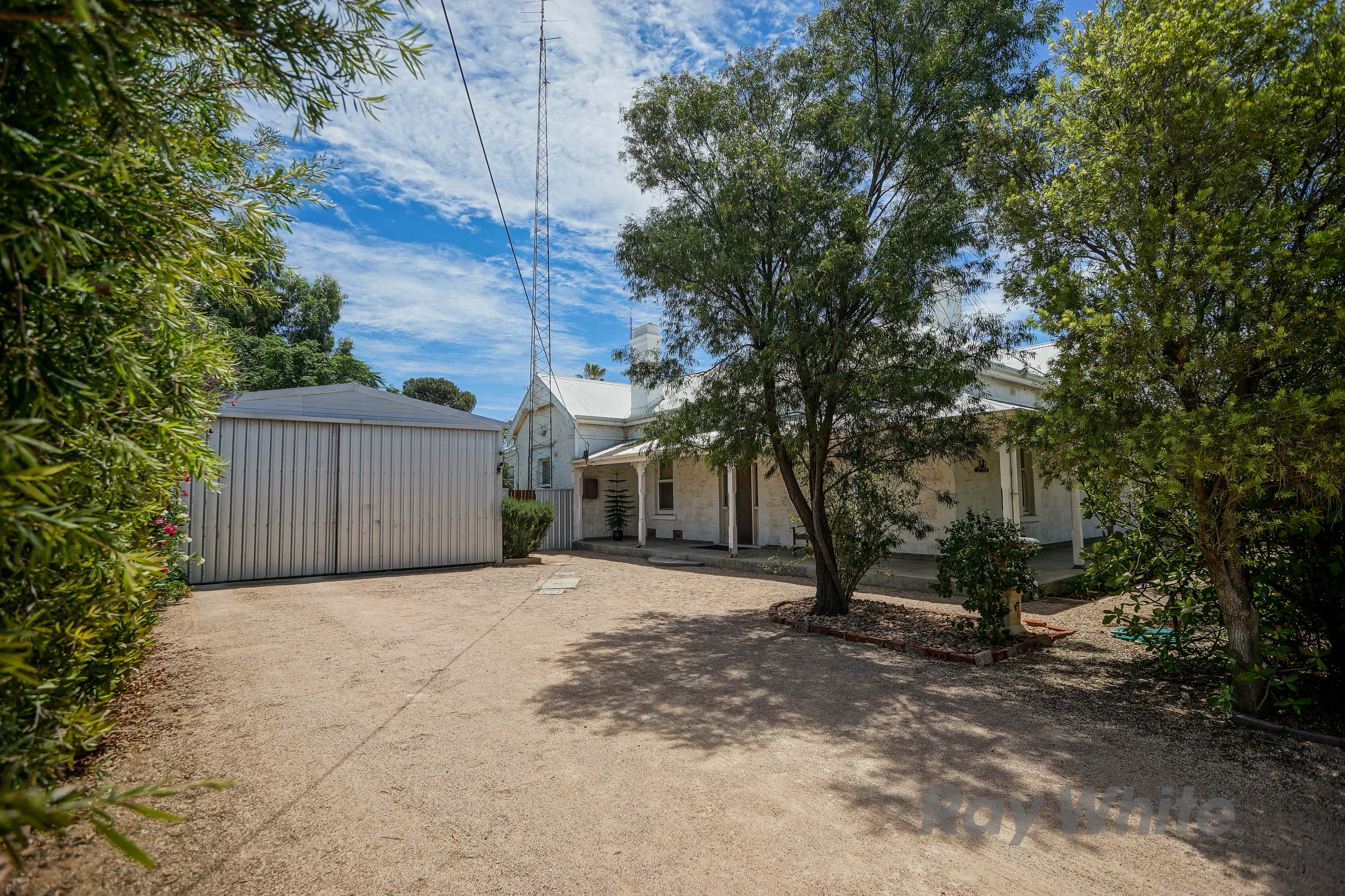 2 Hall Street, Wallaroo SA 5556, Wallaroo - Thumbnail 2