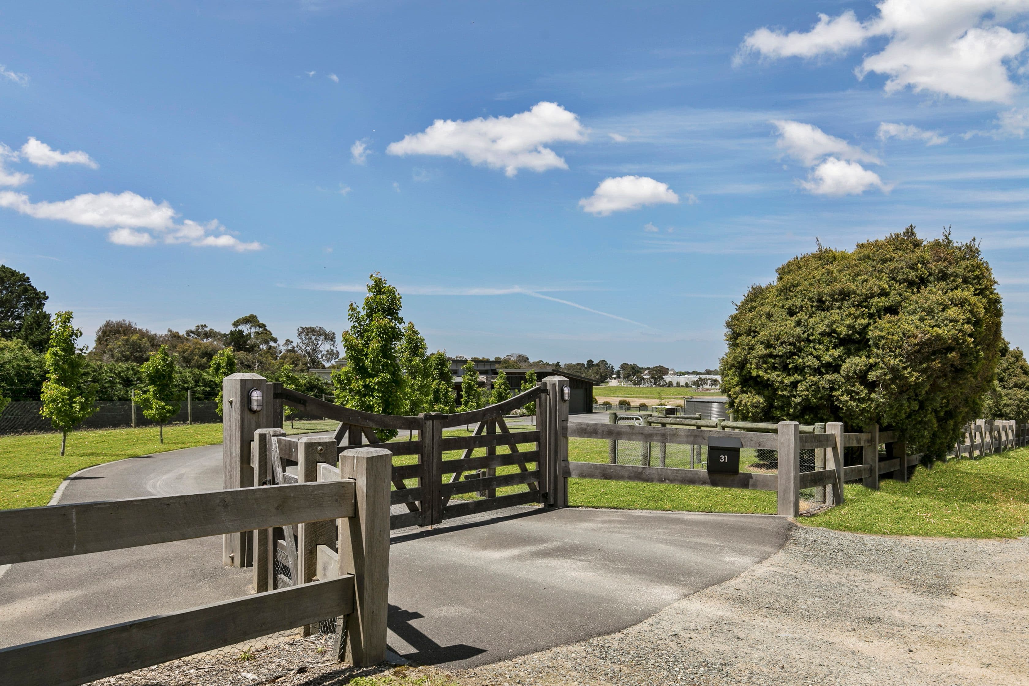 31 George Avenue, Tyabb VIC 3913, Tyabb - Thumbnail 2