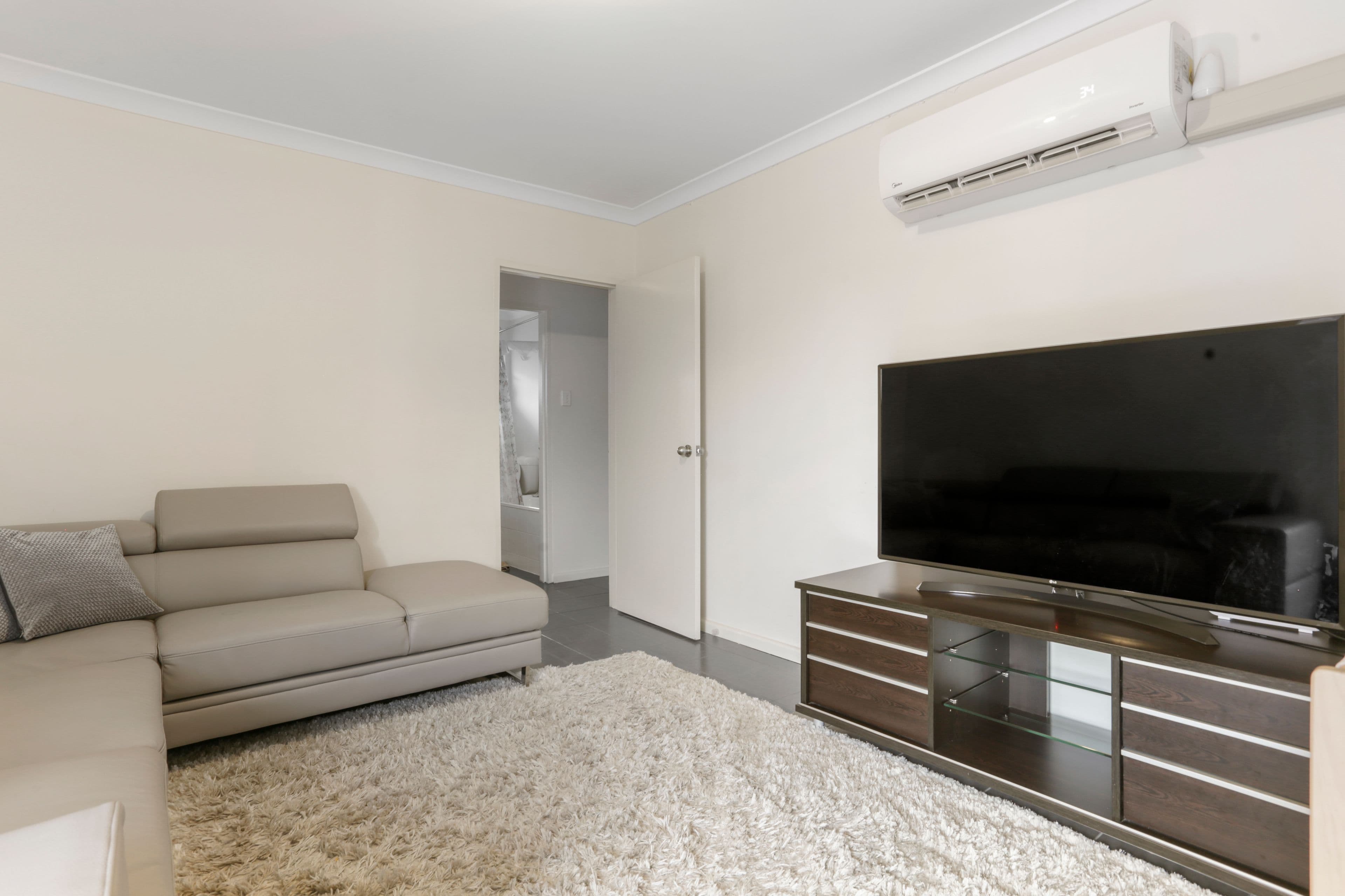 62 Kelvinside Road, Noble Park VIC 3174, Noble Park - Thumbnail 2