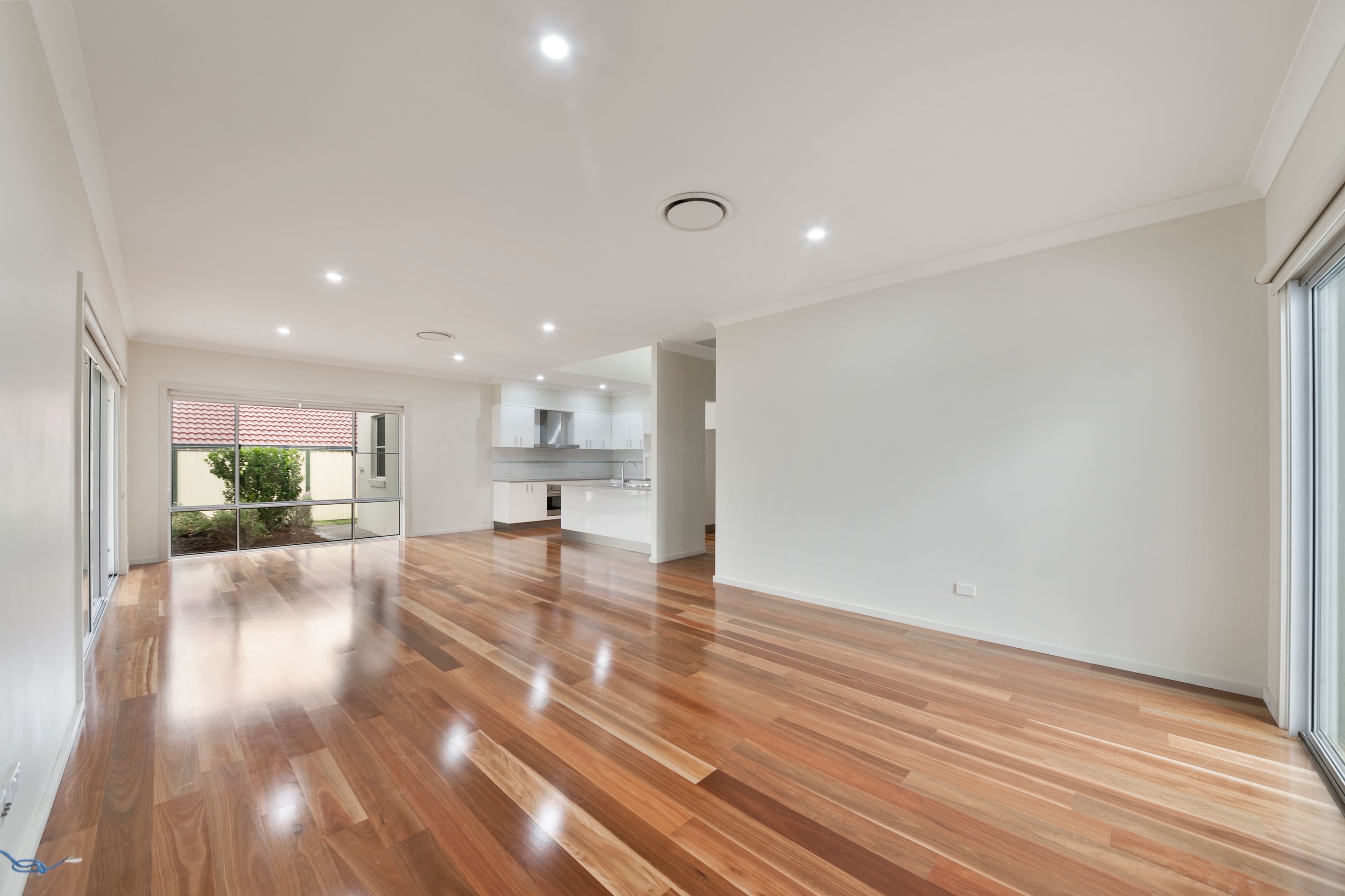 10 Floribunda Avenue, Warwick QLD 4370, Warwick - Thumbnail 4