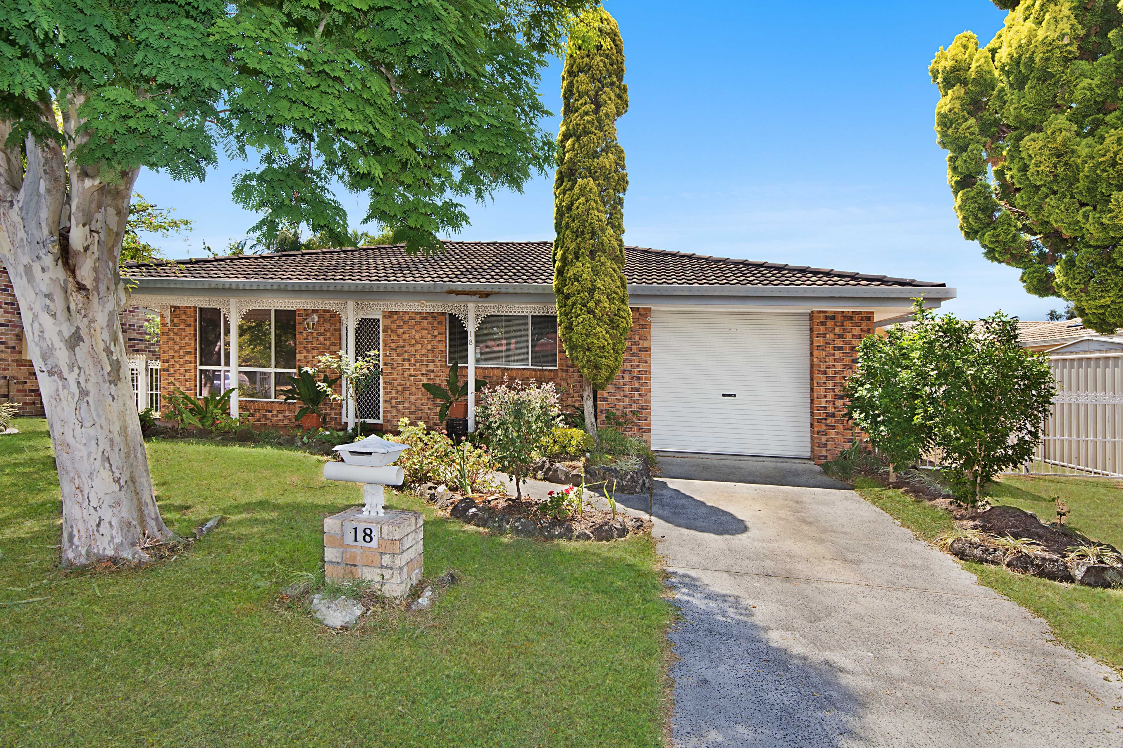 18 Willow Way, Yamba - Image 1