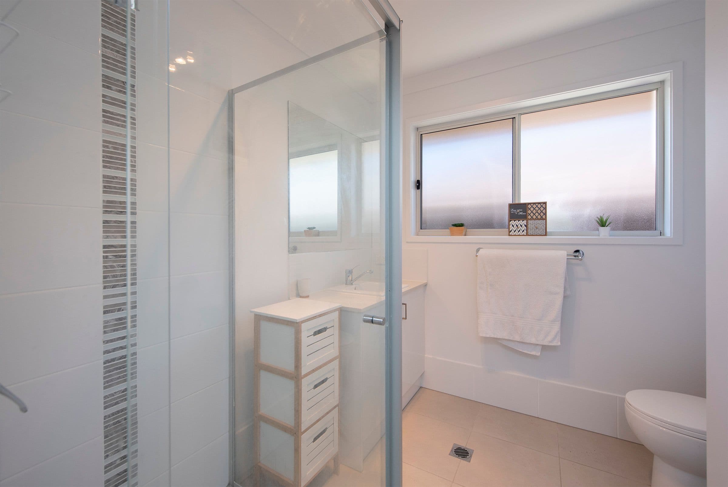 14 Burnett Drive, Holmview QLD 4207, Holmview - Thumbnail 4