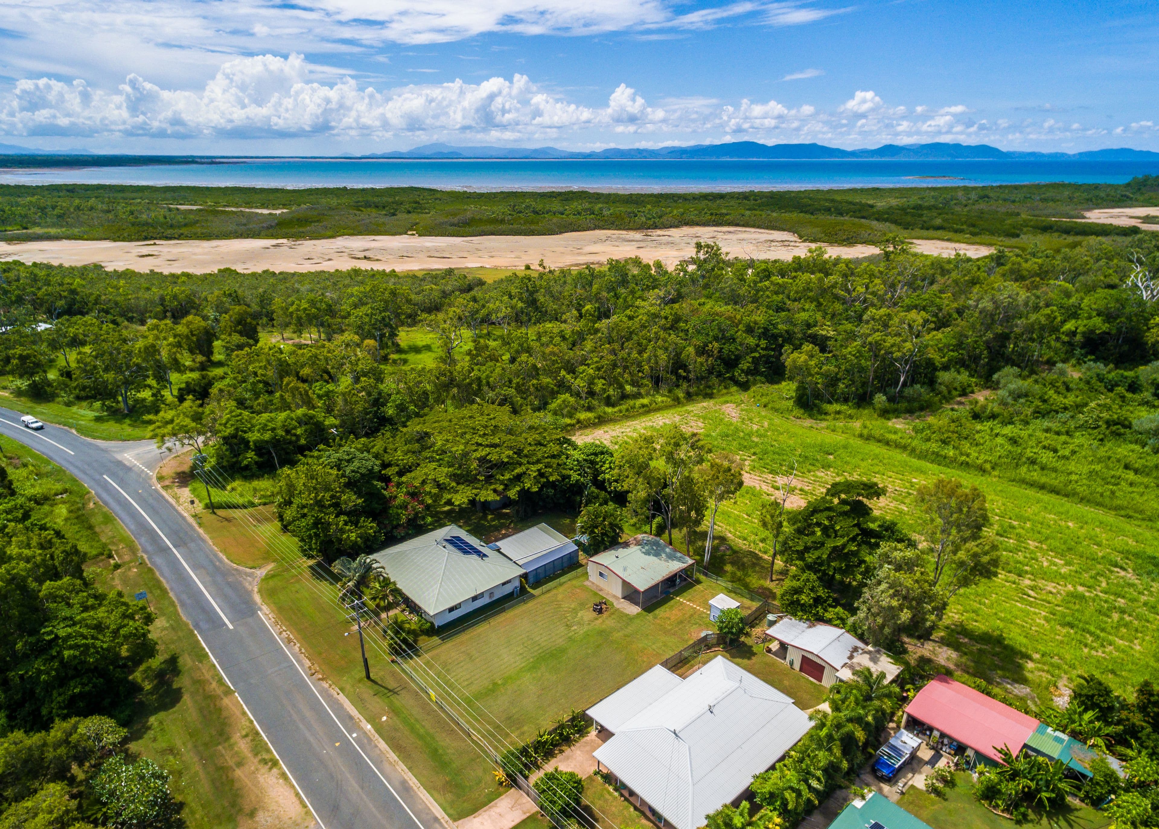 11 Bundesen Avenue, Midge Point QLD 4799, Midge Point - Thumbnail 8