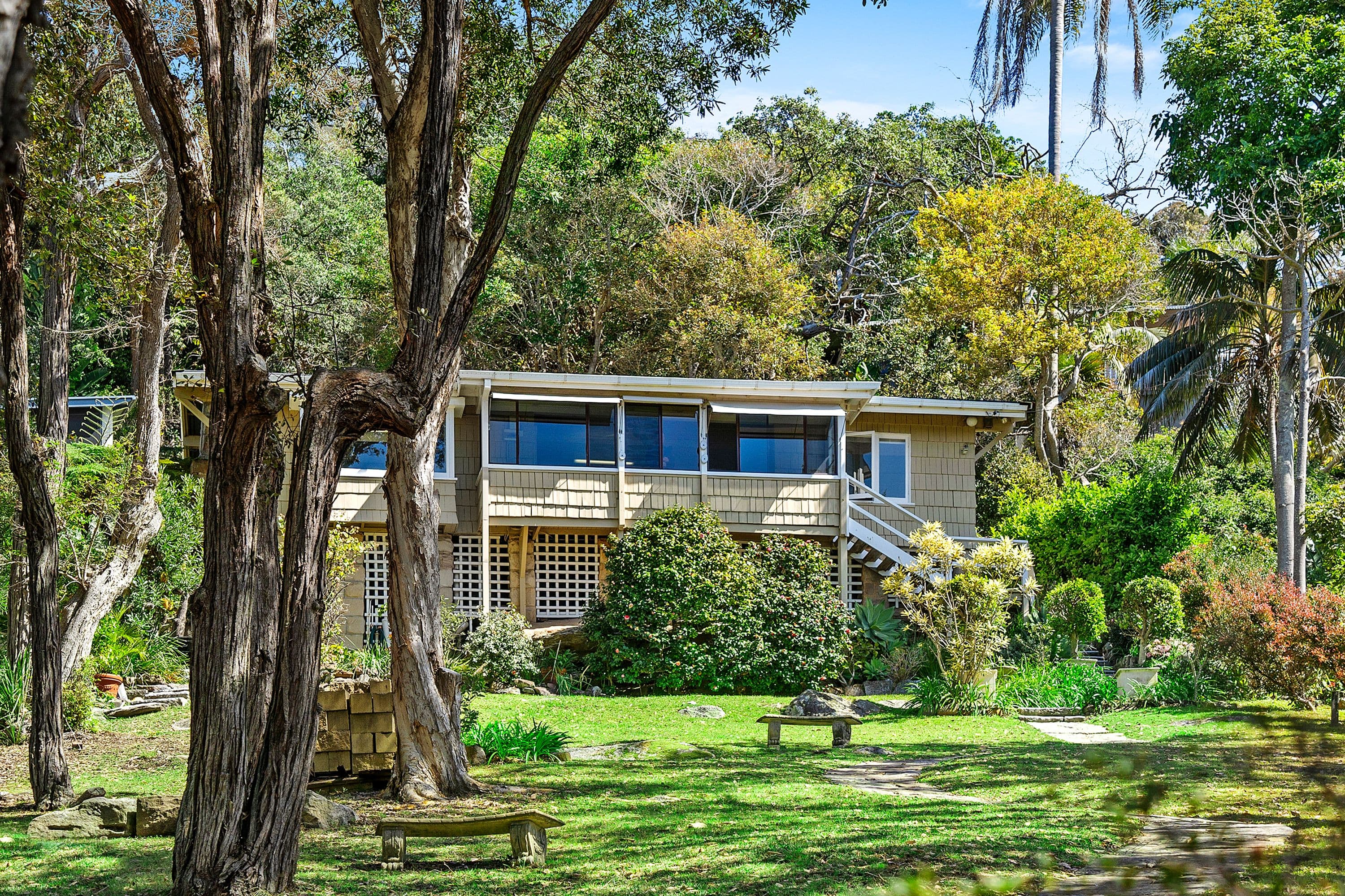 91 Florida Road, Palm Beach - Thumbnail 2