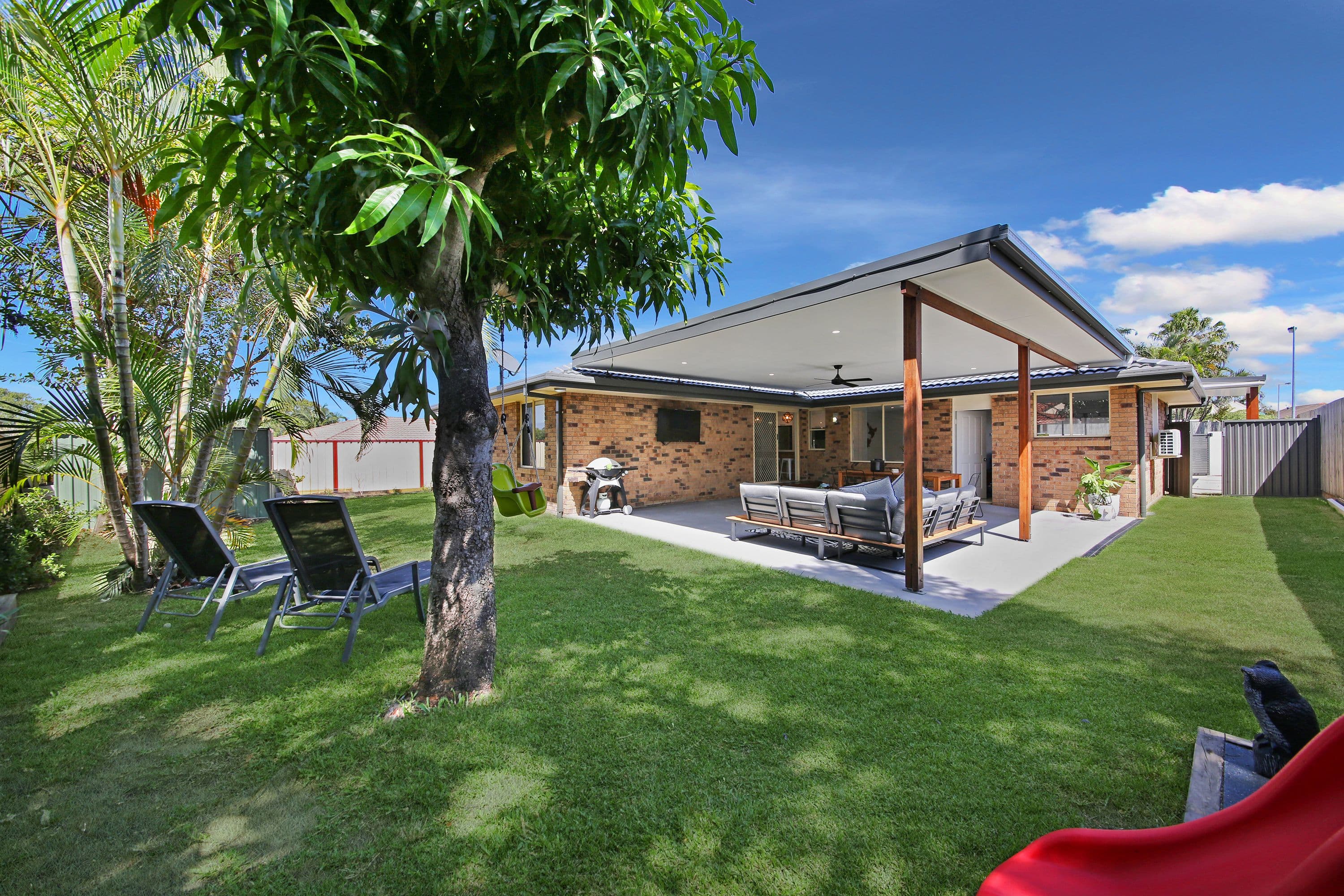 35 Petherbridge Avenue, Merrimac QLD 4226, Merrimac - Thumbnail 2