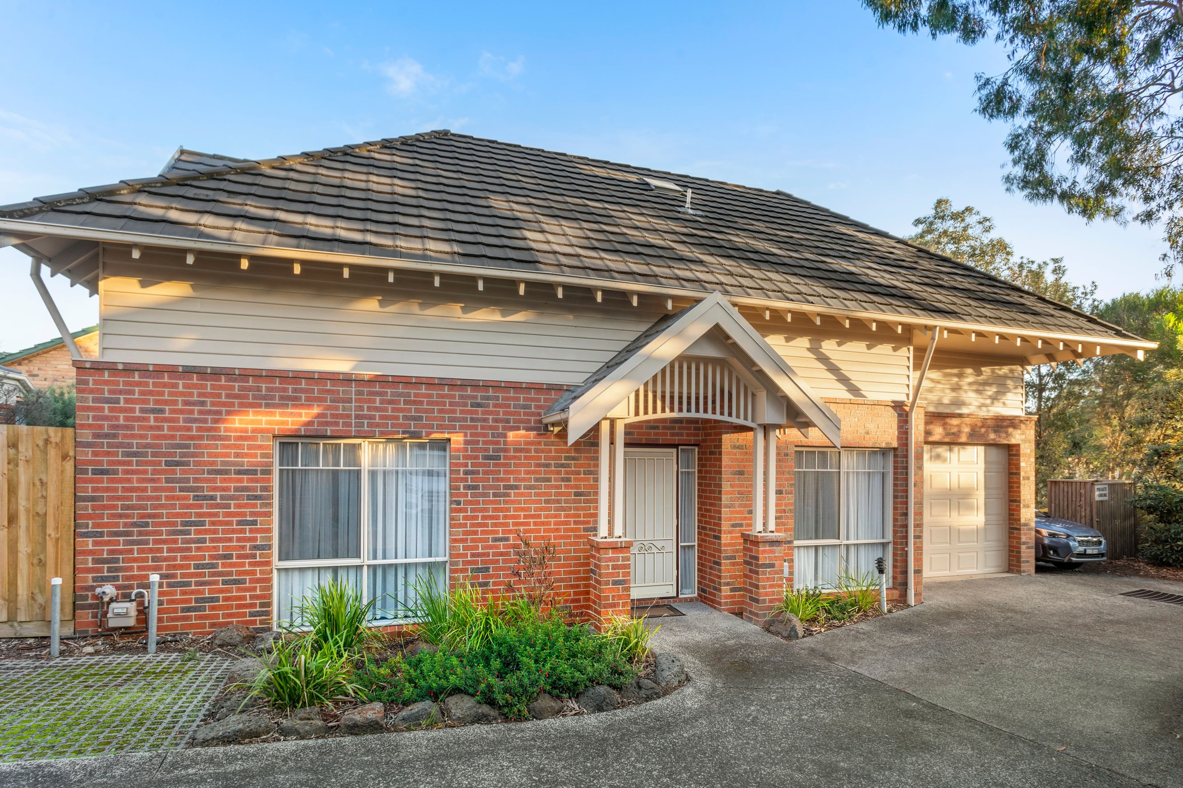 10-12 Lawson Parade, Heidelberg Heights VIC 3081, Heidelberg Heights - Image 1