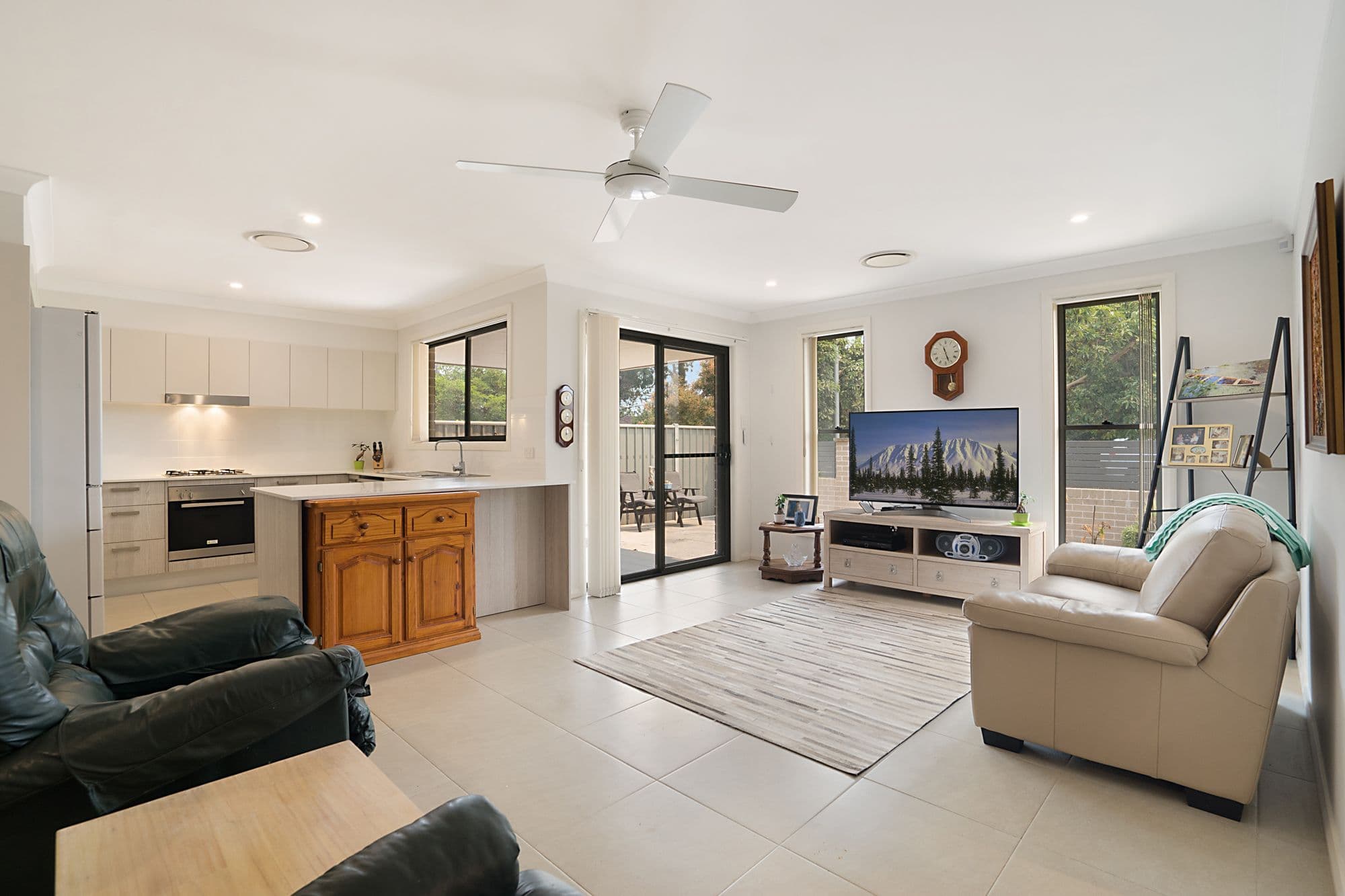 16 McEvoy Street, Umina Beach NSW 2257, Umina Beach - Thumbnail 2