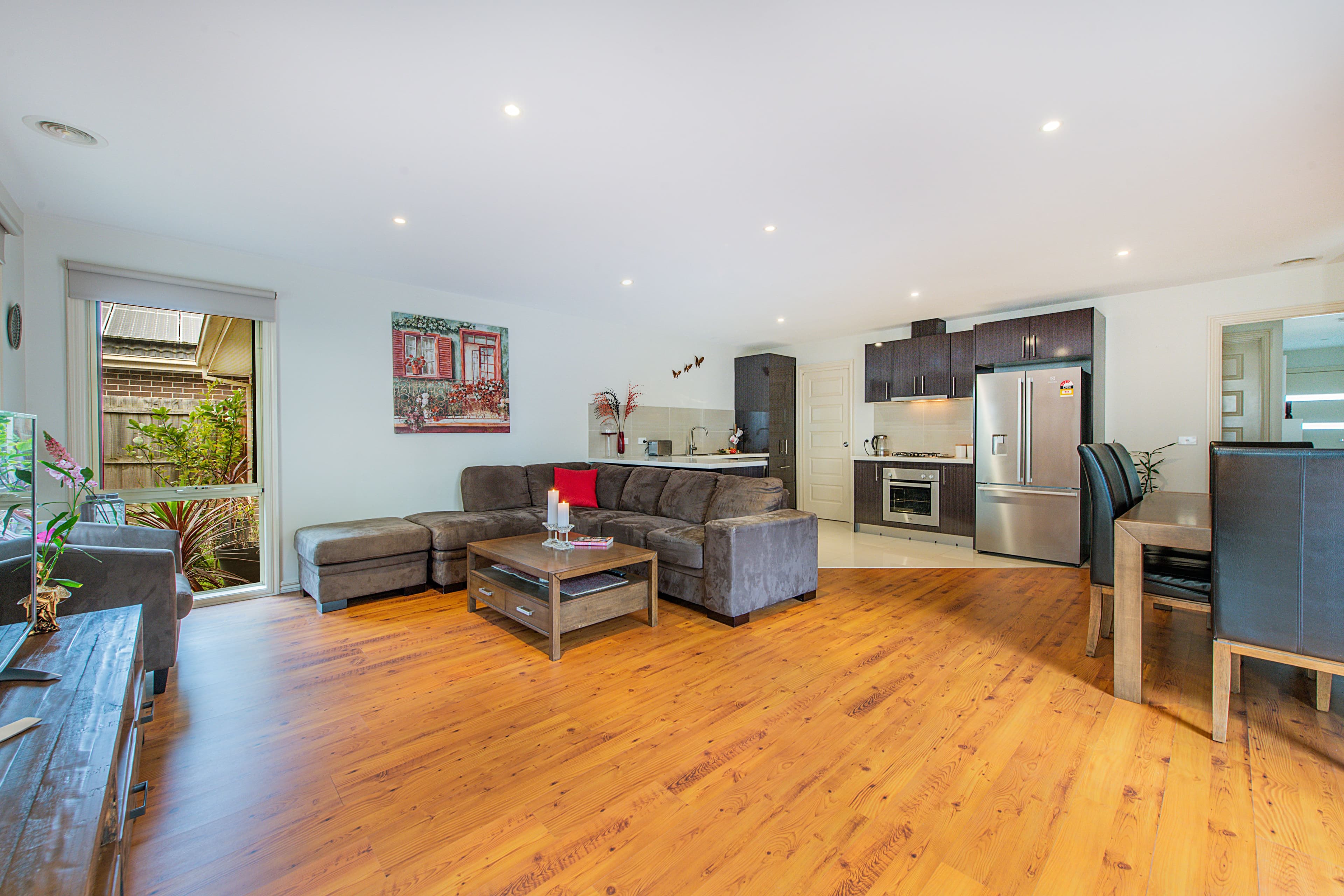 19 Dobson Street, Ferntree Gully VIC 3156, Ferntree Gully - Thumbnail 4