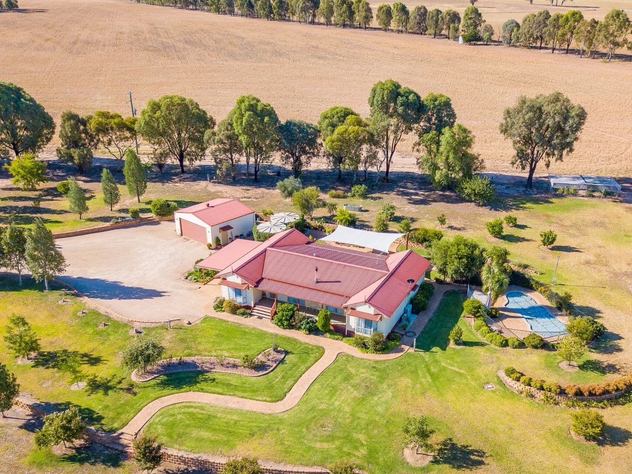 170 Barrs Road, Cowra NSW 2794, Cowra - Image 1