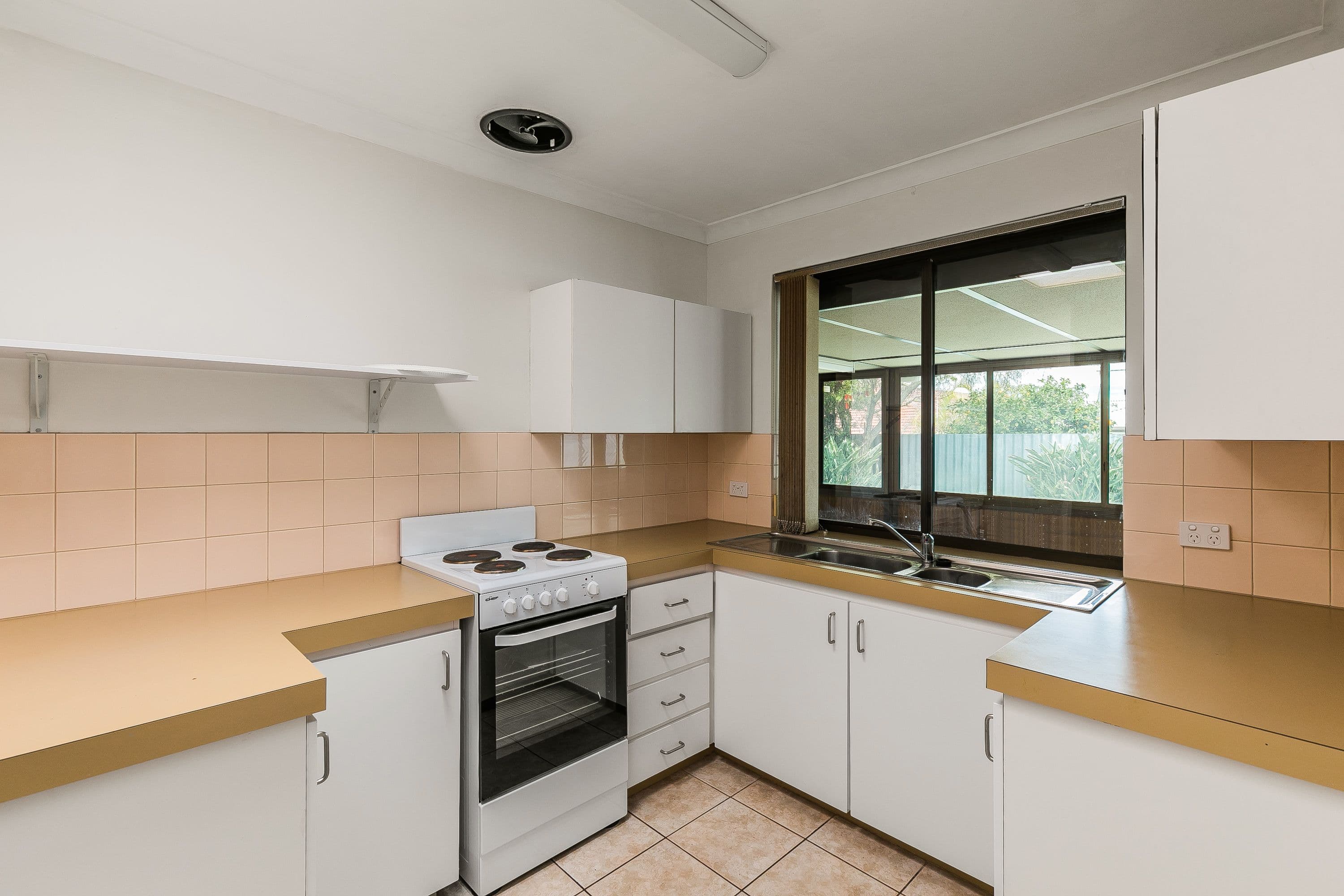 88 Cleopatra Street, Palmyra WA 6157, Palmyra - Thumbnail 4