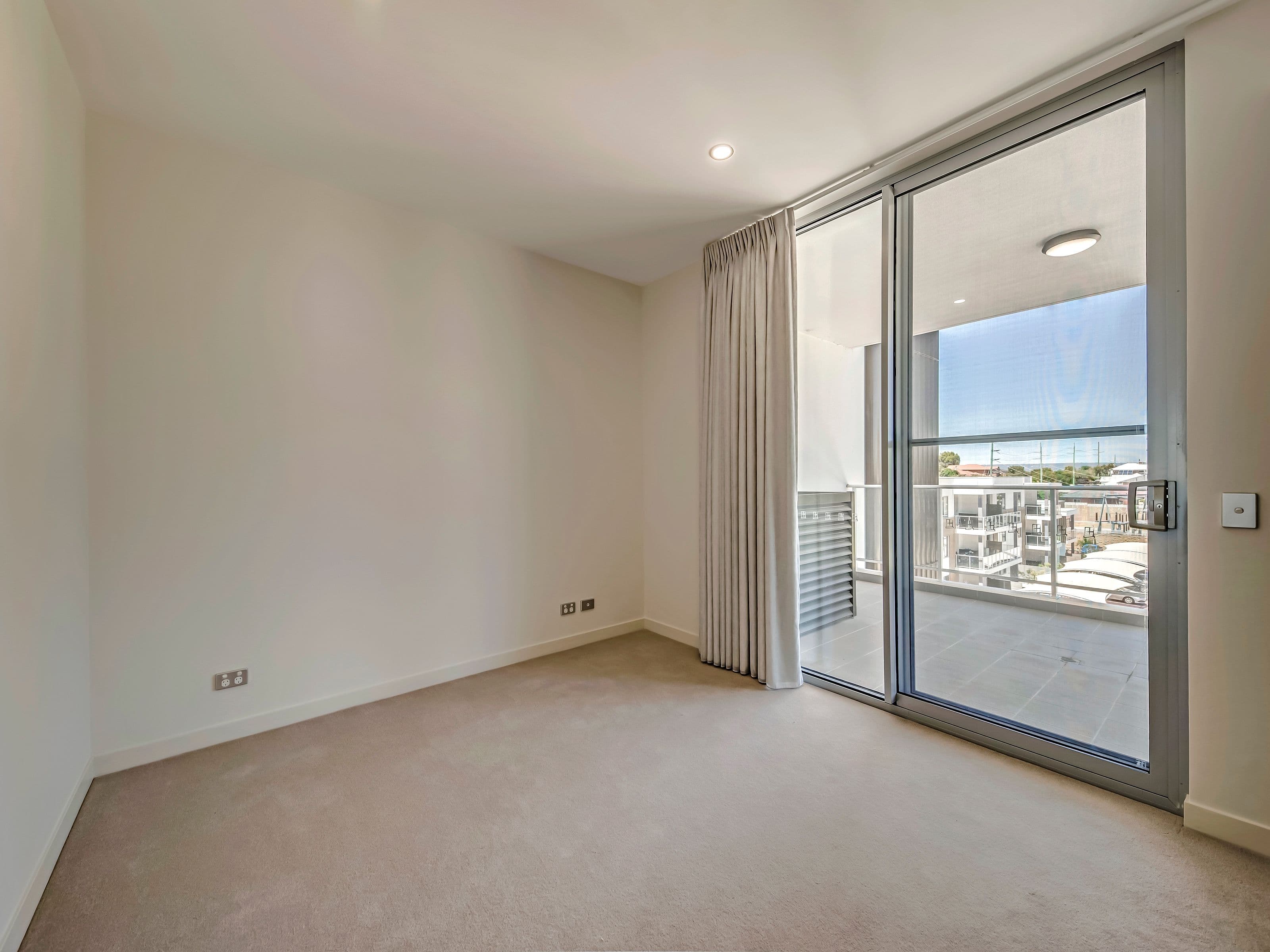 516/2 Rutland Avenue, Lathlain WA 6100, Lathlain - Thumbnail 5