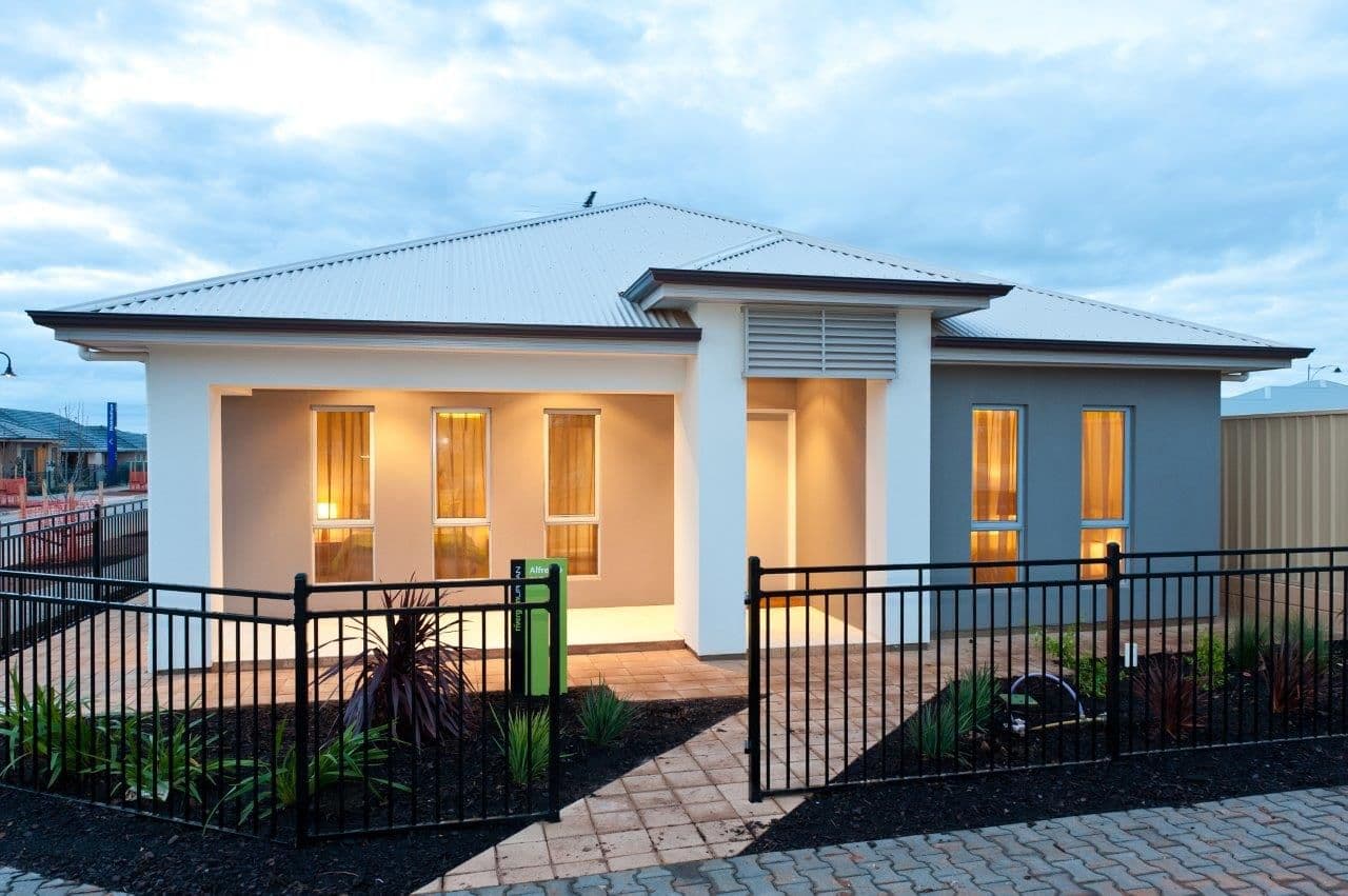 10 Catherine Place, Munno Para SA 5115, Munno Para - Image 1