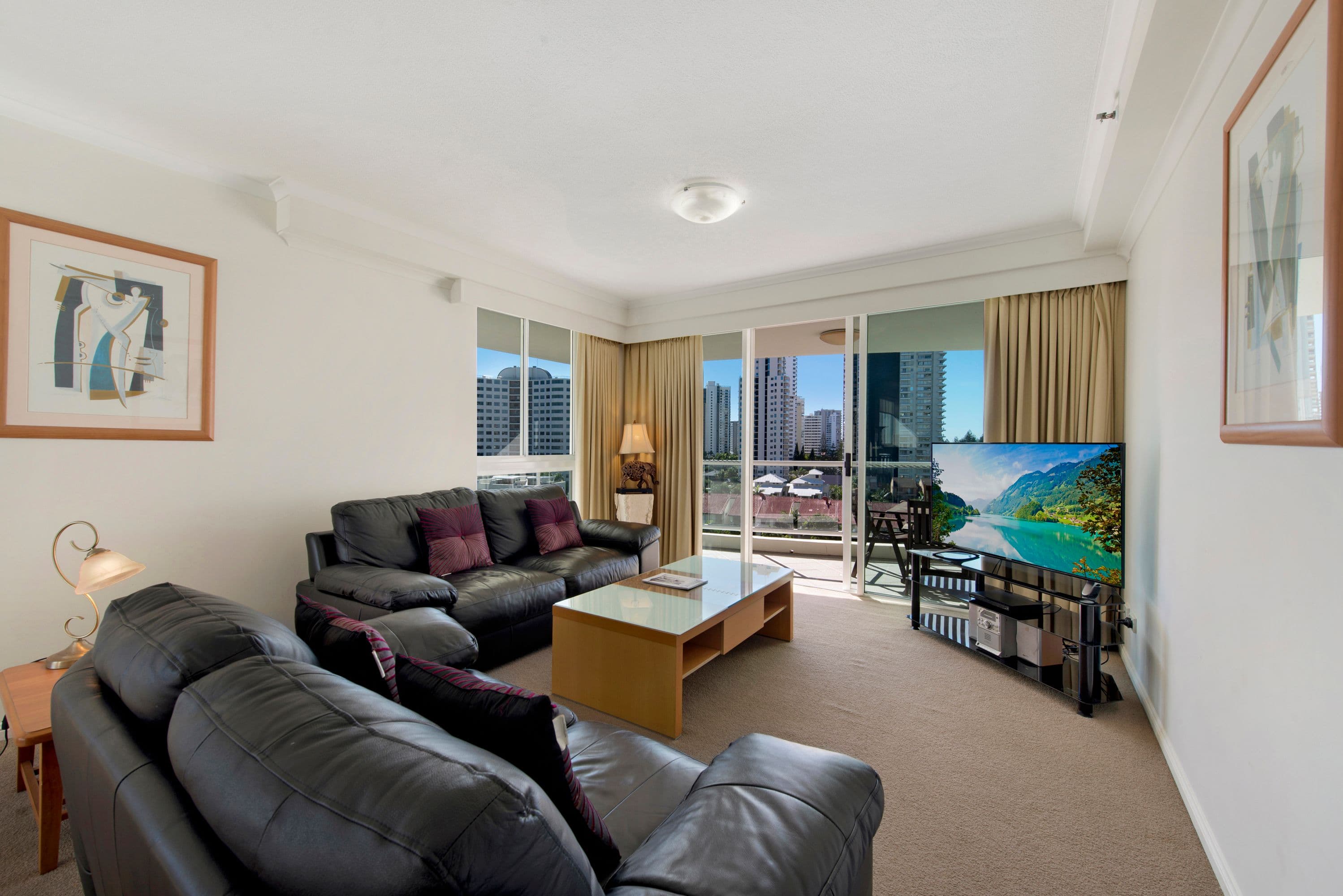 15 Breaker Street, Main Beach QLD 4217, Main Beach - Thumbnail 2