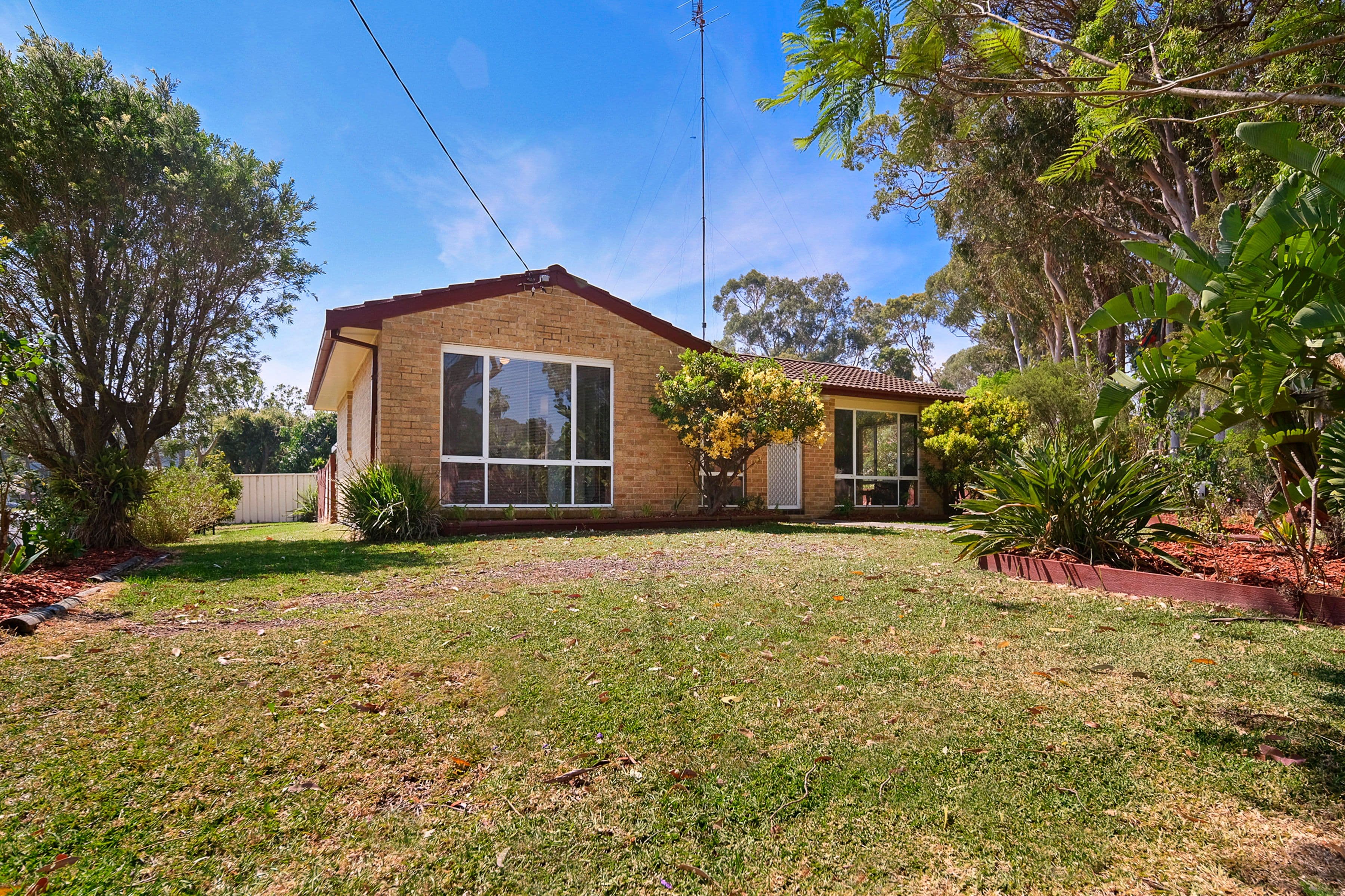 8 Wingfield Street, Windermere Park - Thumbnail 4