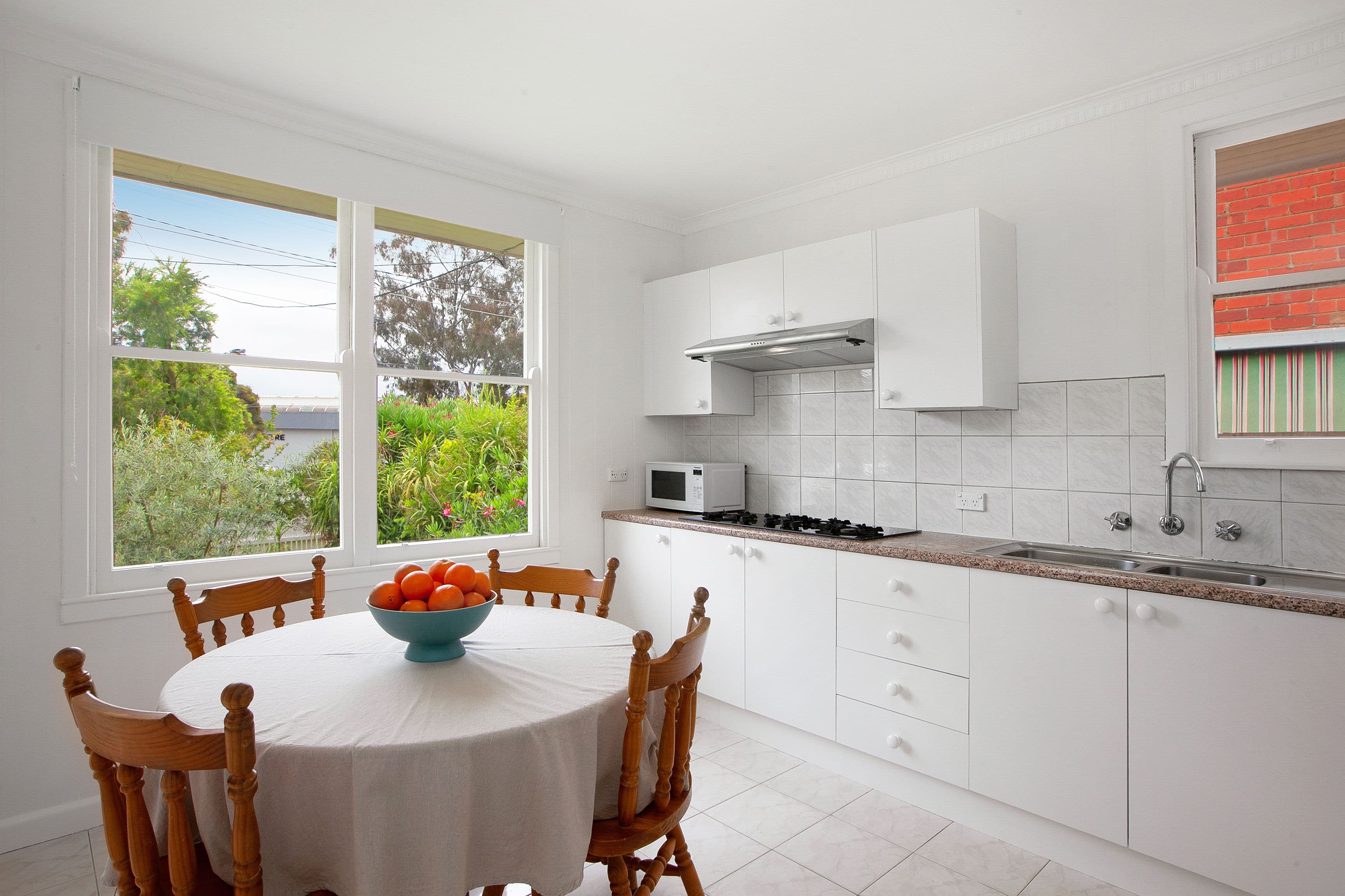 19 Cuthbert Road, Reservoir VIC 3073, Reservoir - Thumbnail 4
