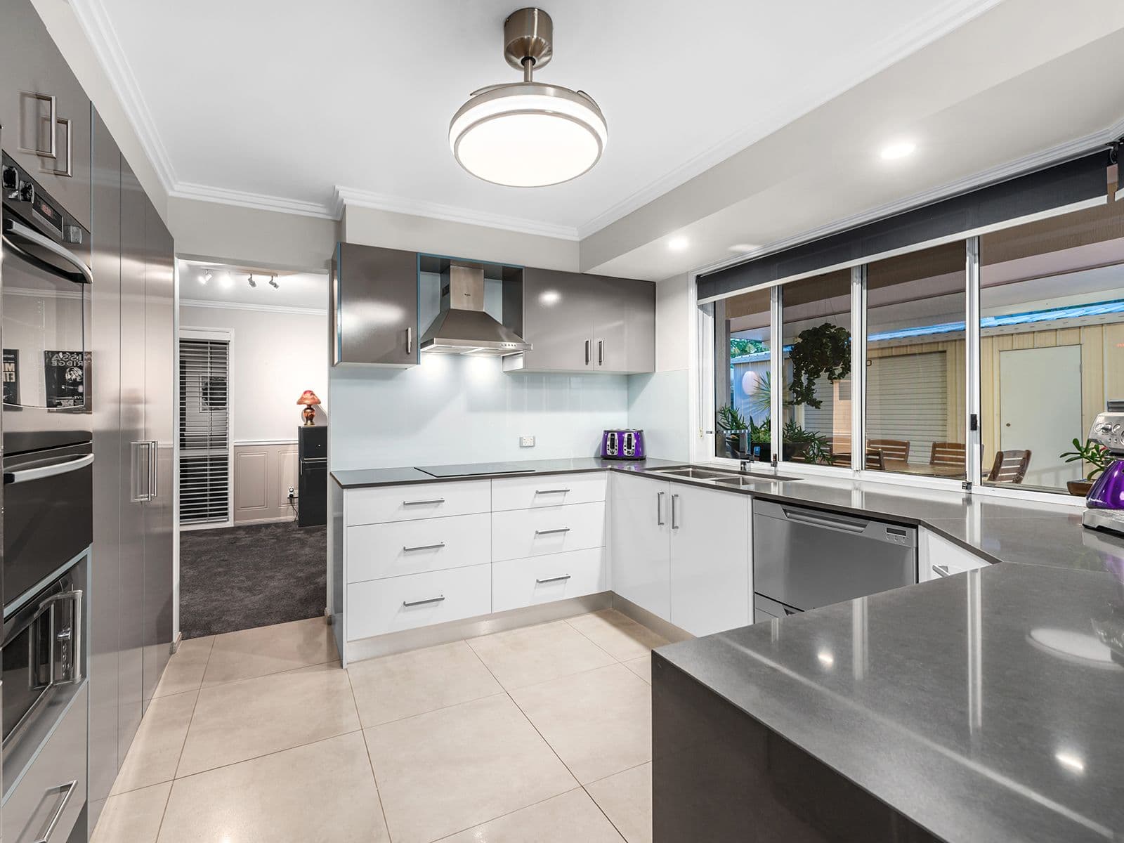 5 Regency Place, Carindale QLD 4152, Carindale - Thumbnail 8