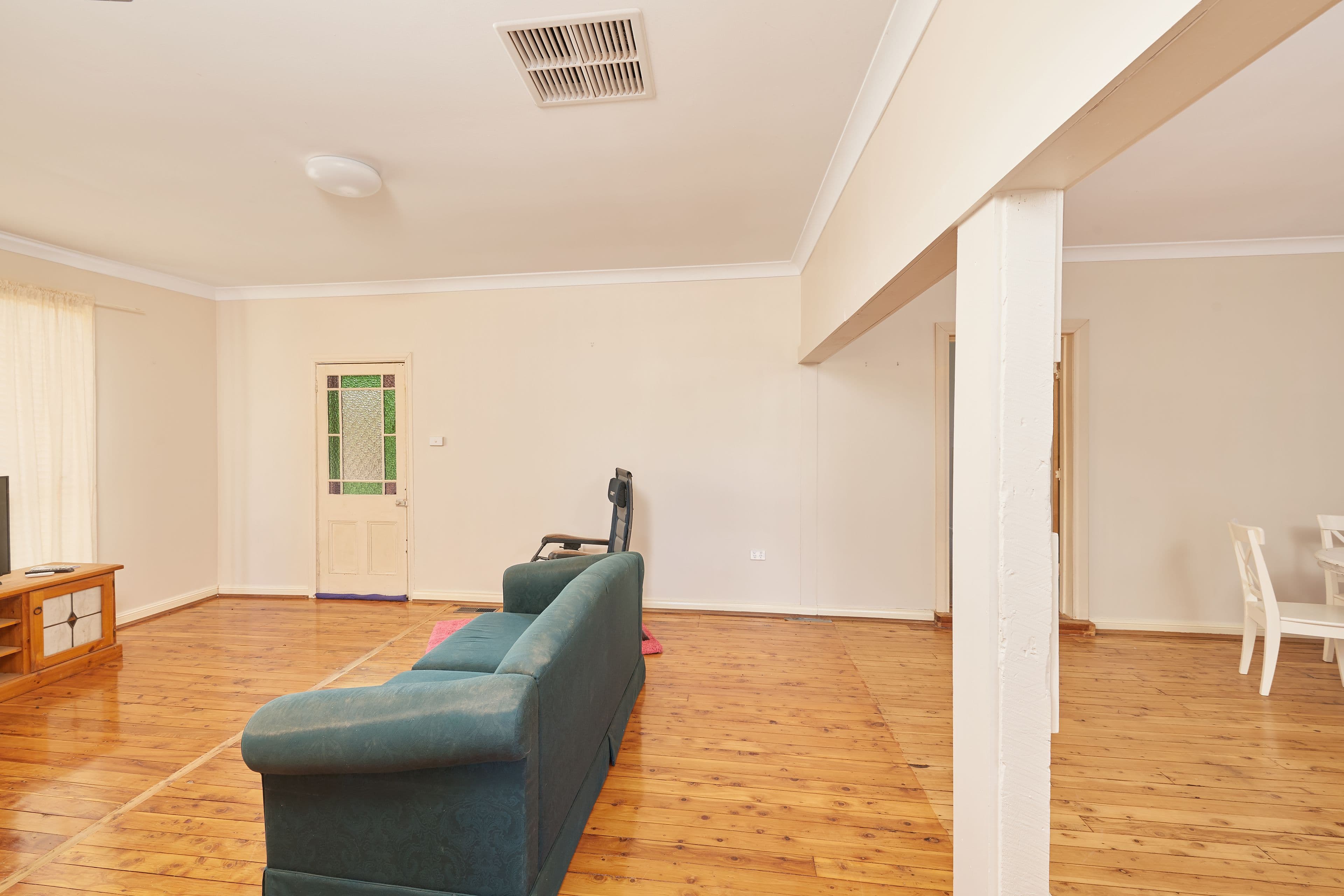 33 Hall Street, Ganmain NSW 2702, Ganmain - Thumbnail 2