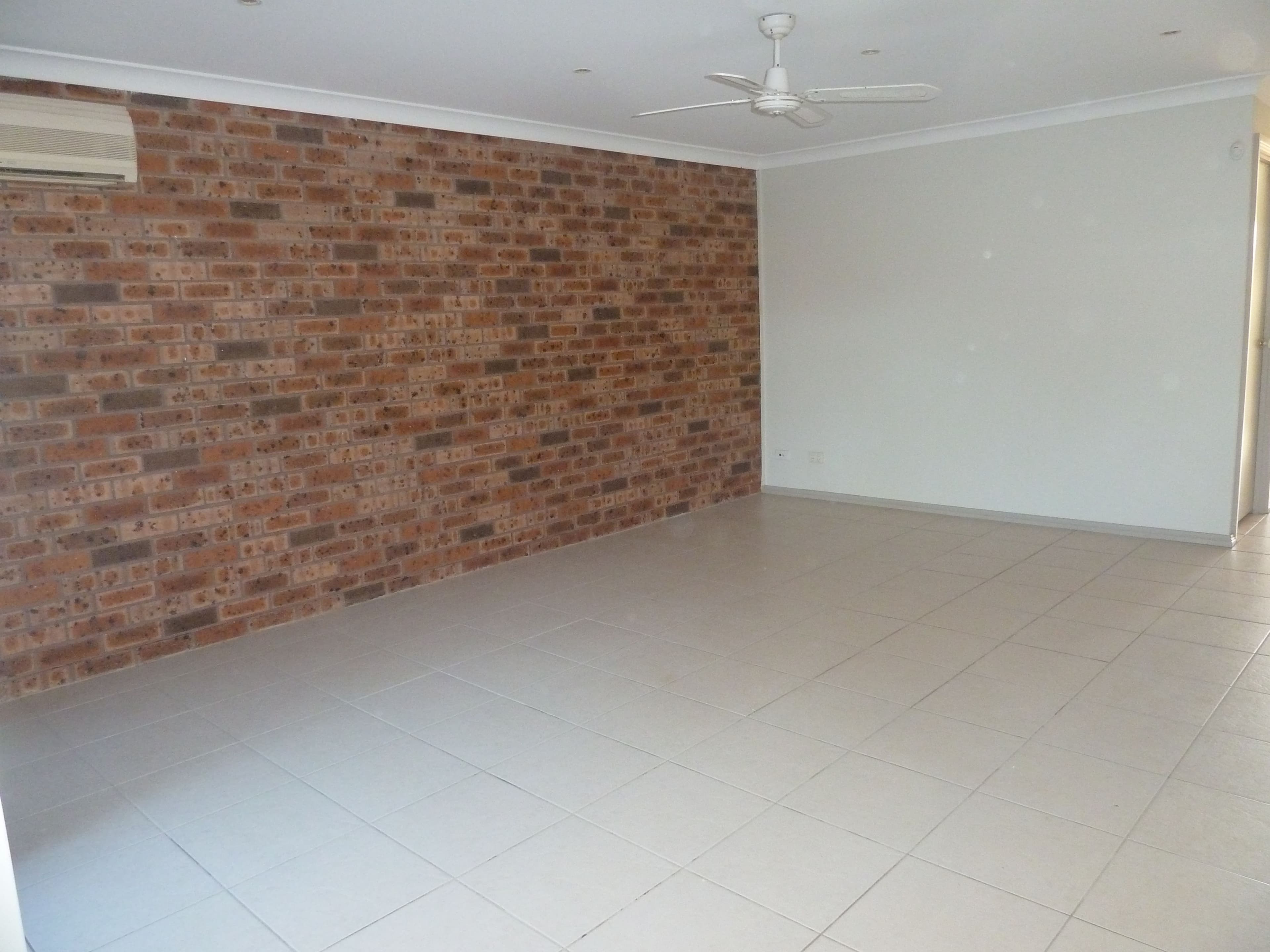 2/24 Schoolhouse Road, Glenmore Park NSW 2745, Glenmore Park - Thumbnail 2
