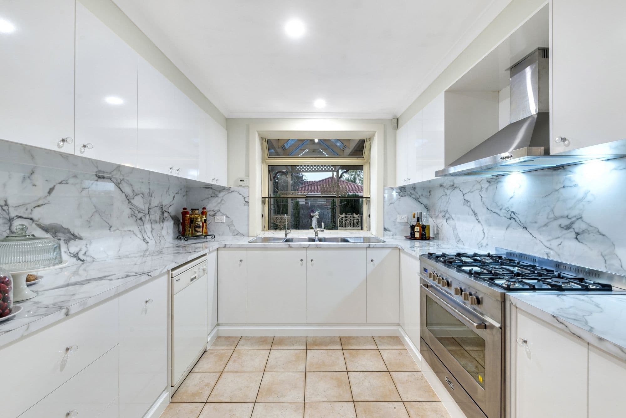 99 Lochside Drive, West Lakes SA 5021, West Lakes - Thumbnail 7