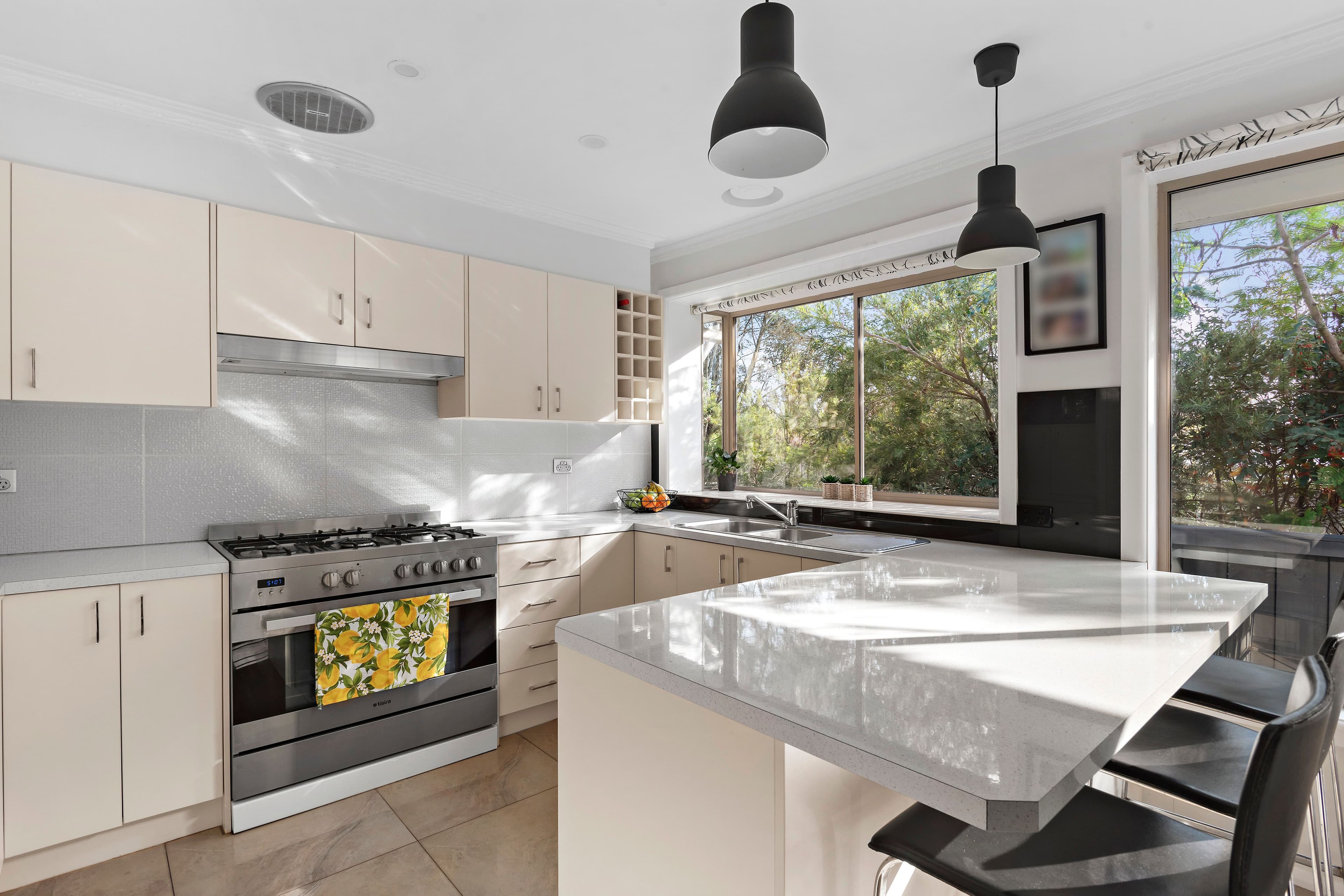 115 Centre Road, Langwarrin VIC 3910, Langwarrin - Thumbnail 3