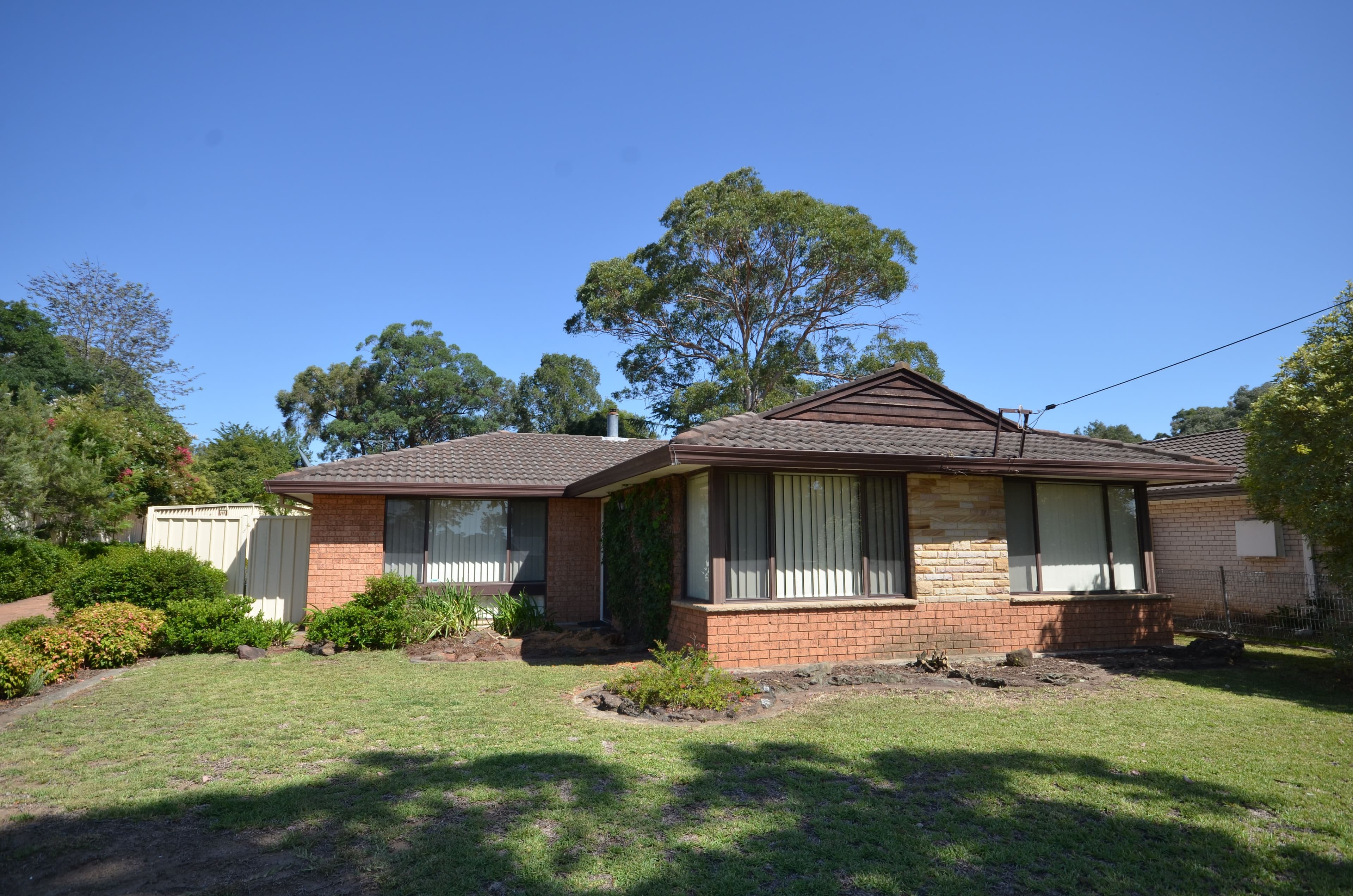 55 Castlereagh Street, Tahmoor - Image 1