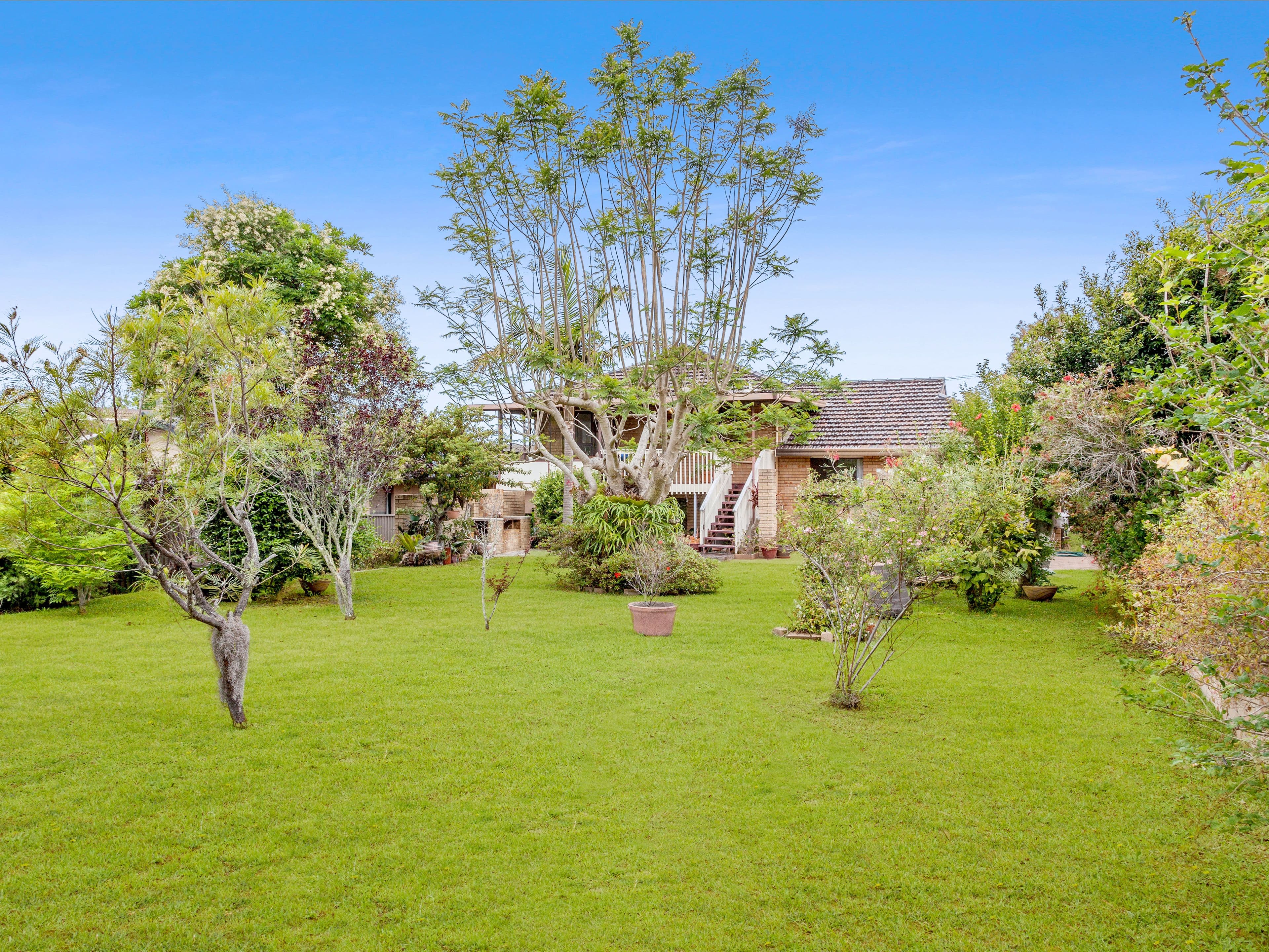 38 Annesley Avenue, Stanwell Tops - Thumbnail 2
