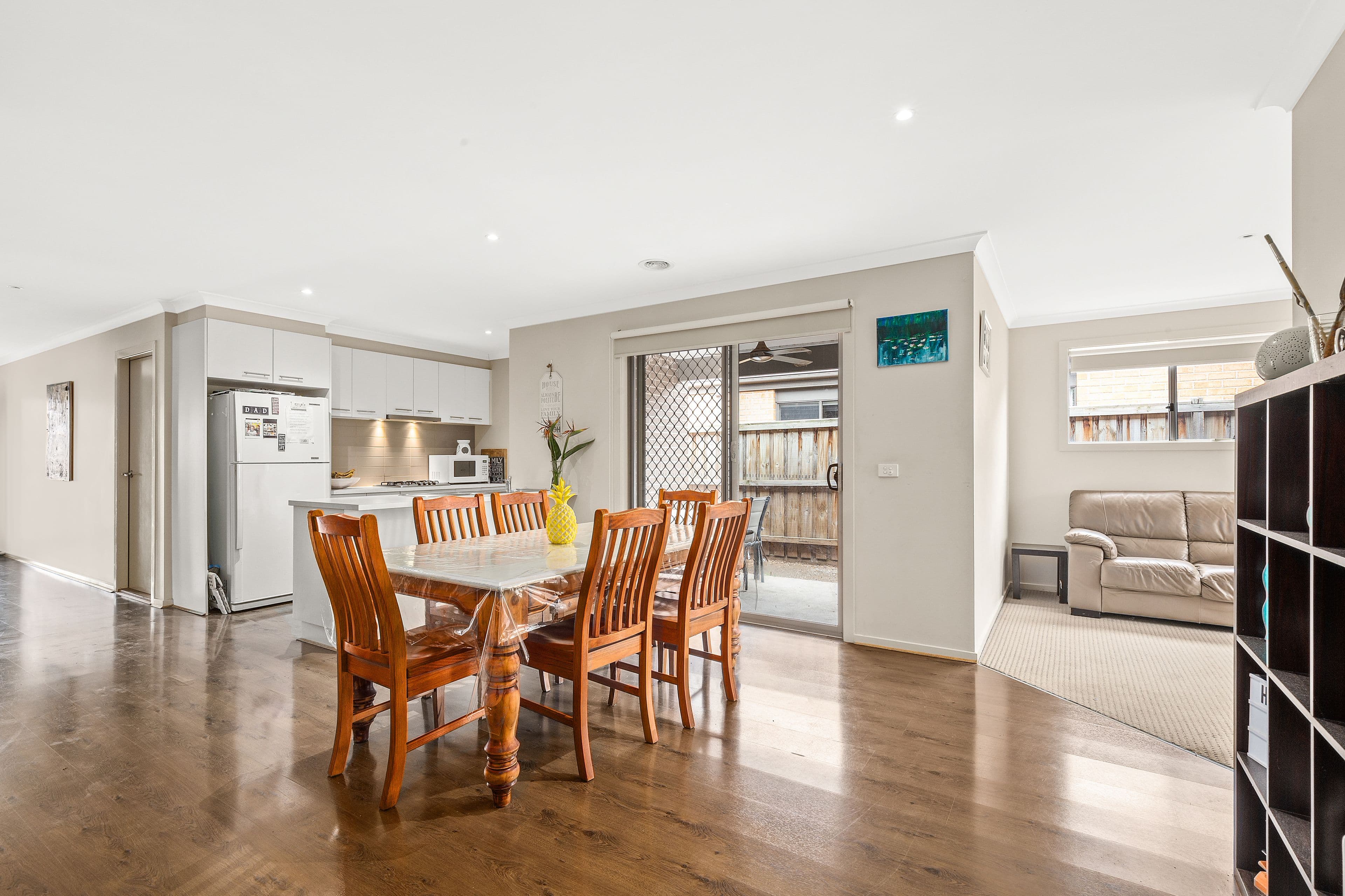 9 Markbeech Crescent, Officer VIC 3809, Officer - Thumbnail 5